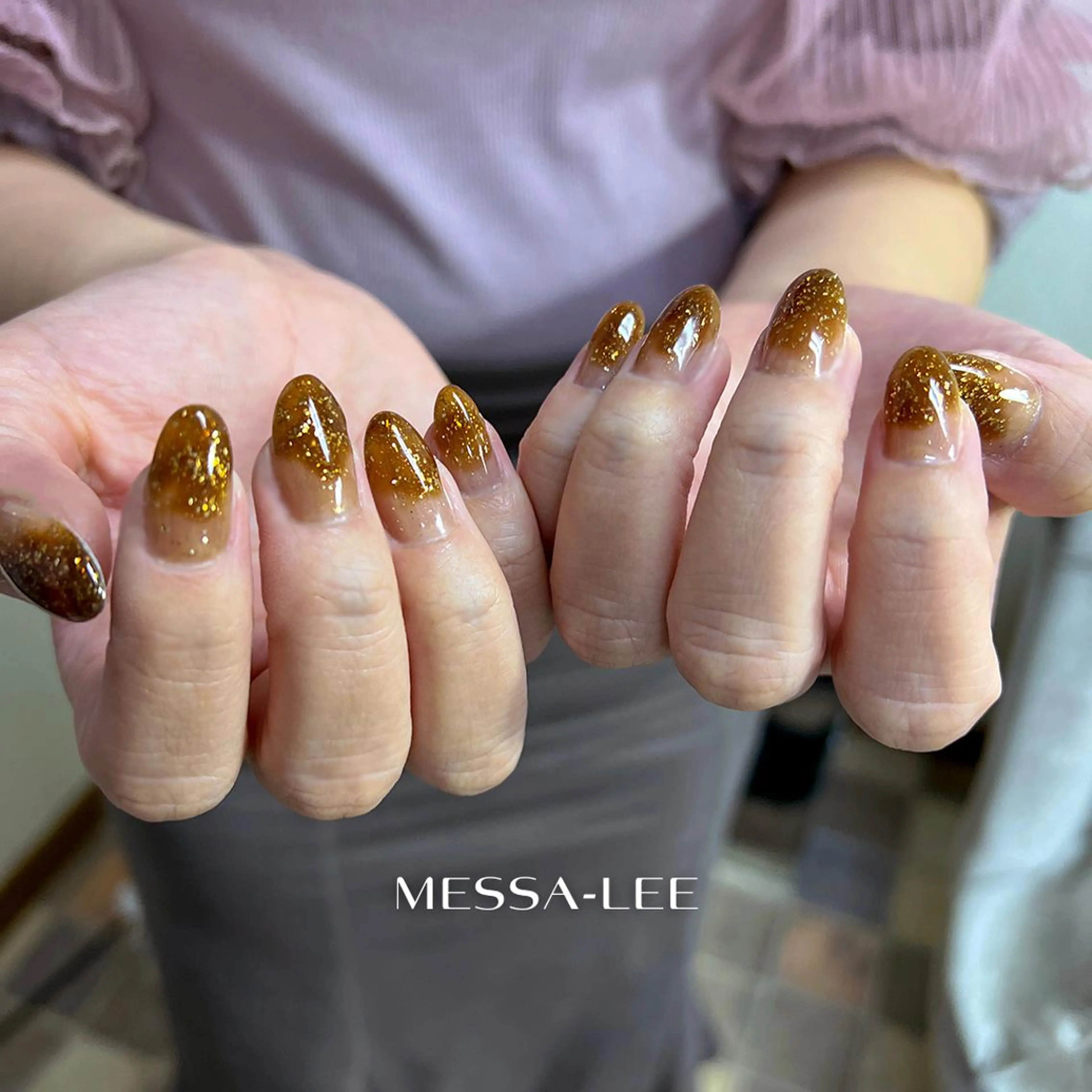 ネイル ラメ(グリッター) ワンカラーネイル とろけるリンパ 濃厚アロマのエステ・リラクイメージ