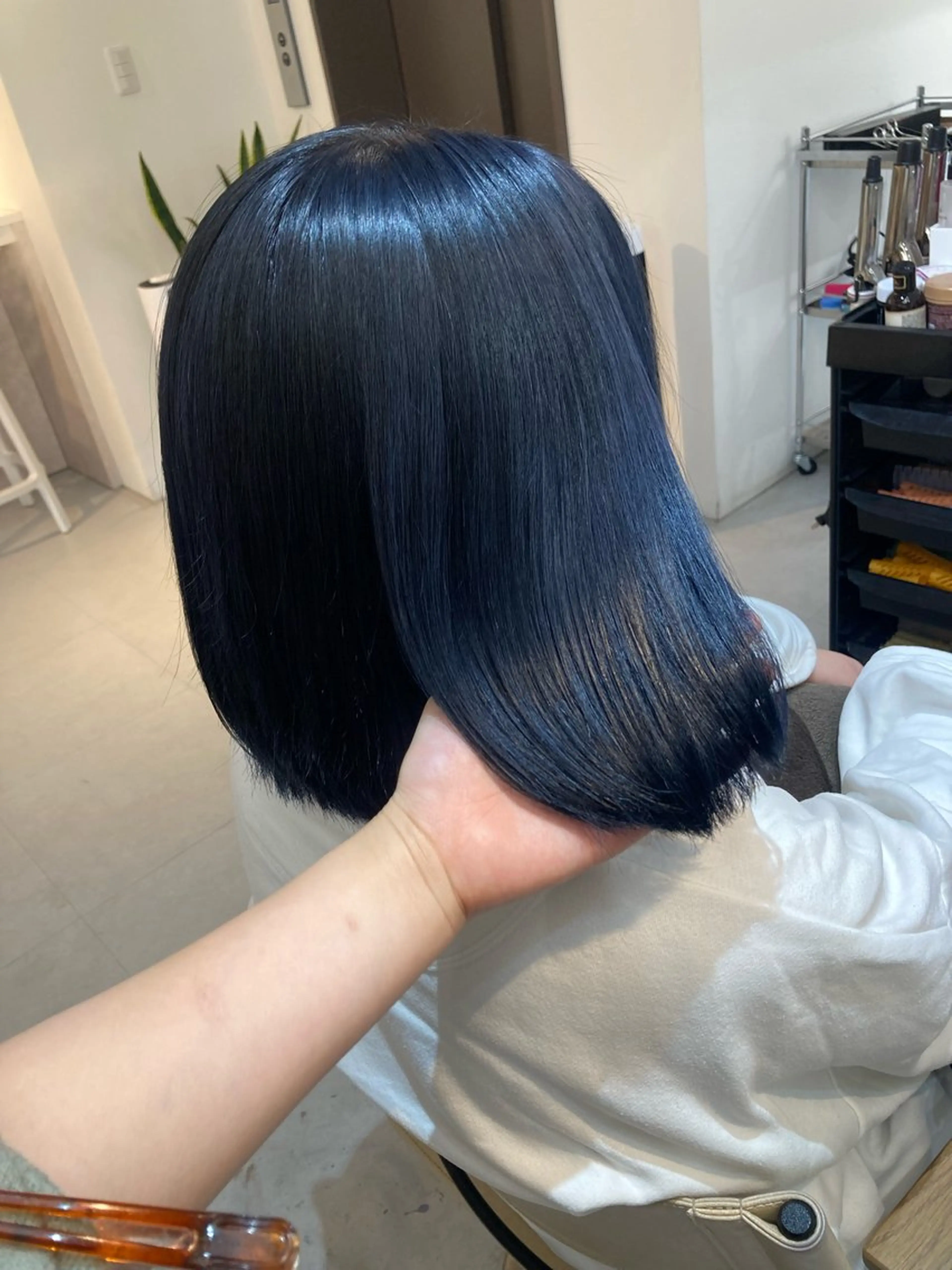 ショート カット ヘアカラー トリートメント ✨色持ちの良い艶 カラー✨蟹江真世のヘアスタイル