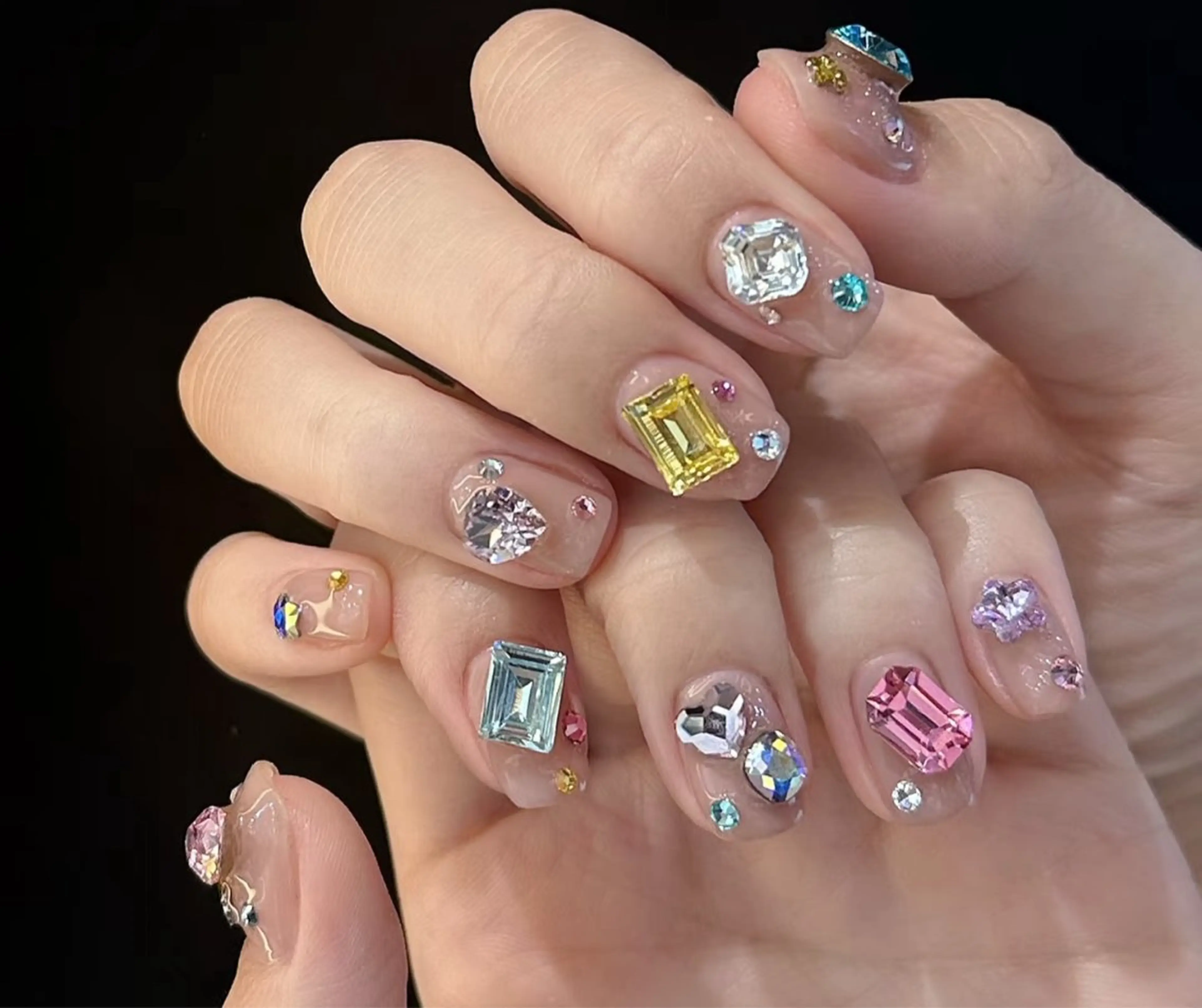 ネイル RURIネイル所属・RURI HANAのネイルデザイン