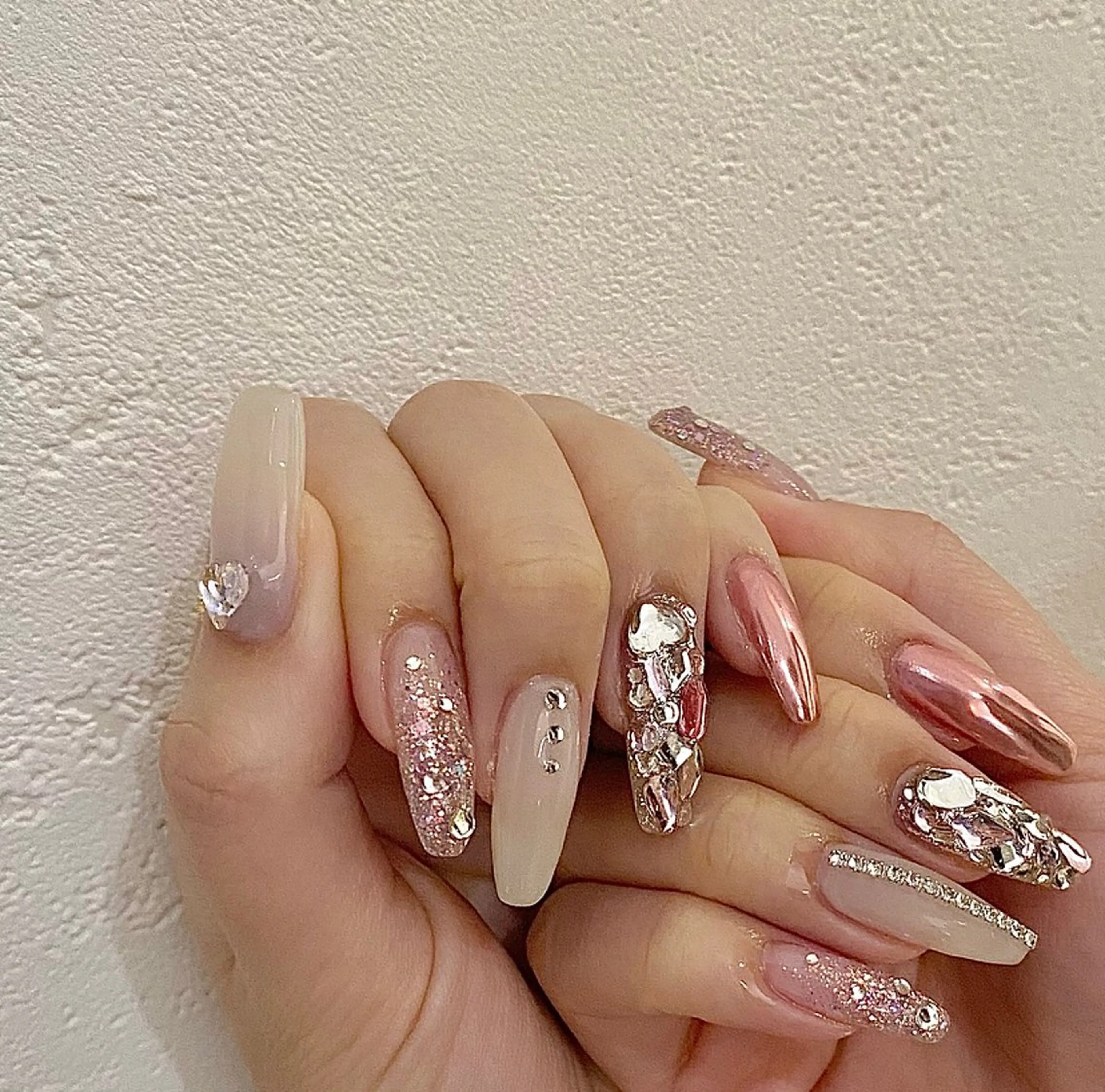 ネイル BONNIE所属・BONNIE MIKIのネイルデザイン