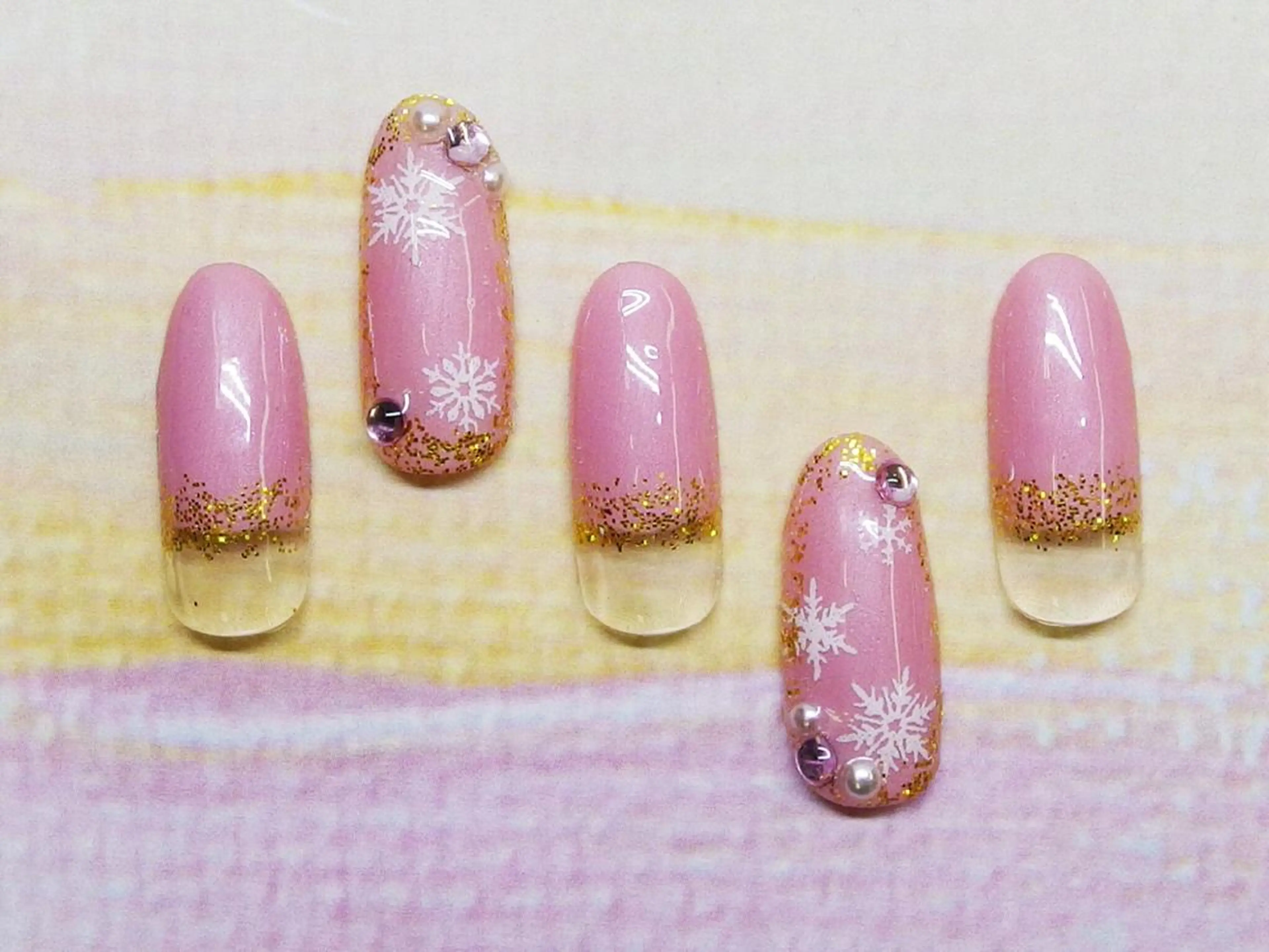 ネイル アートネイル ティーエヌ 金山駅東口店のネイルデザイン