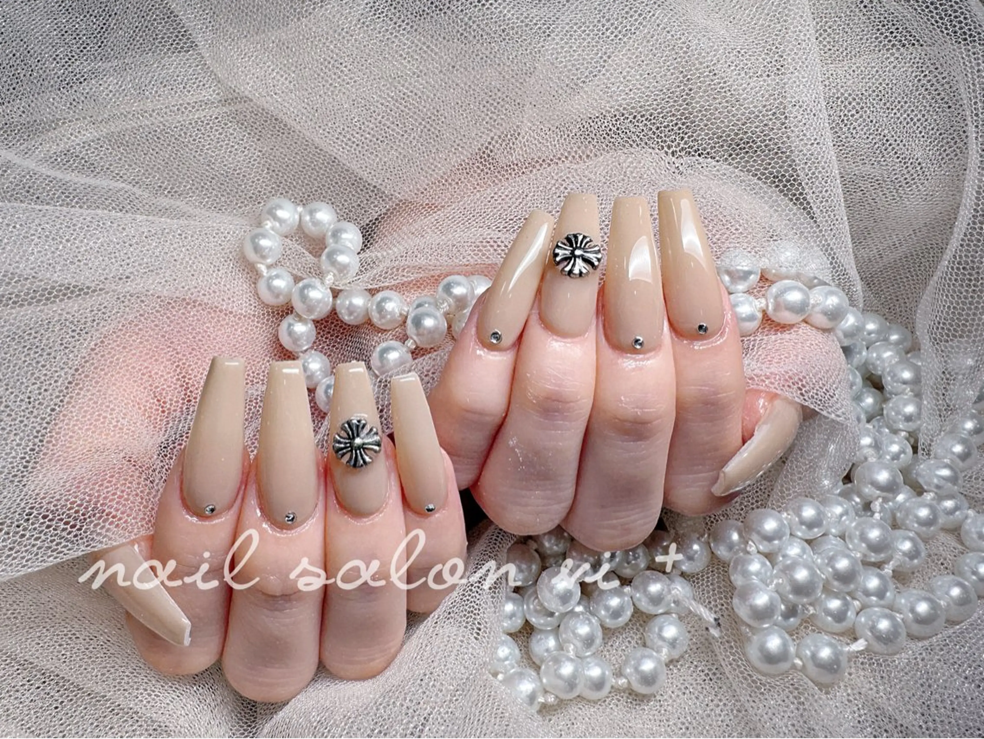 ネイル ハンドネイル ✨Nailsalon Vi+✨のネイルデザイン