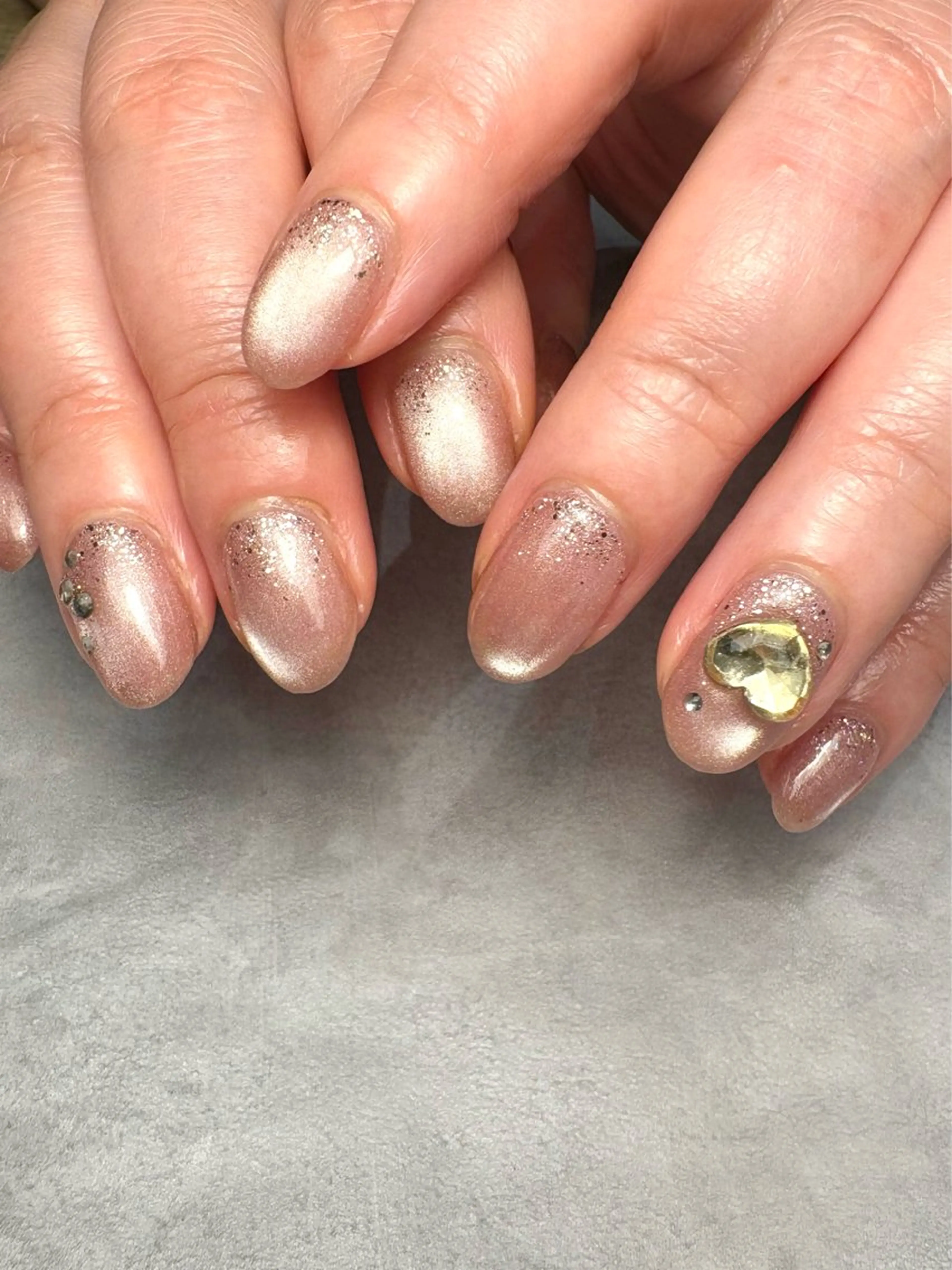 ネイル ハンドネイル maninail makiのネイルデザイン