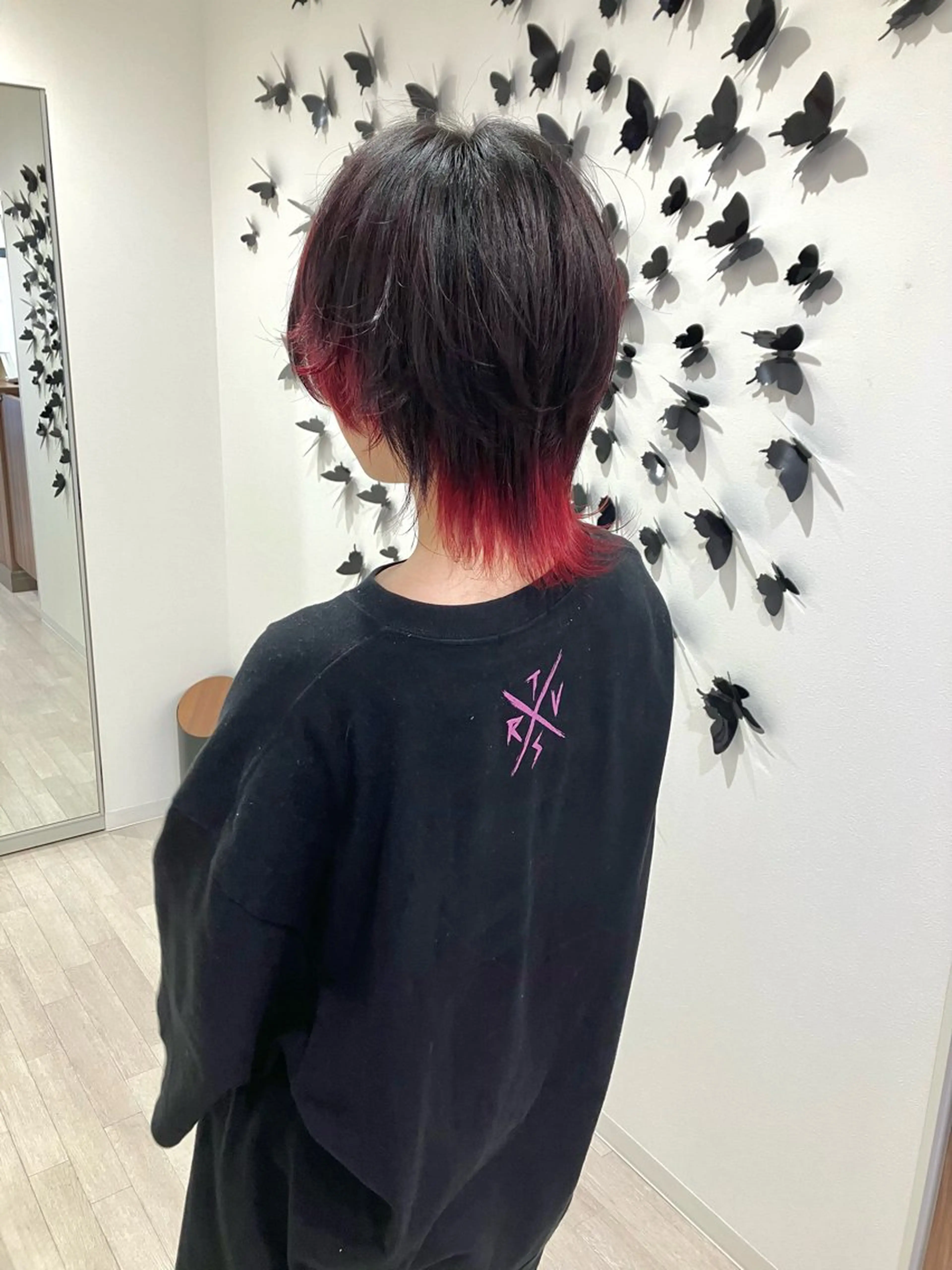 ミディアム カラー ヘアカラー Re:st所属・Miyavi/カラー ショートボブのヘアスタイル