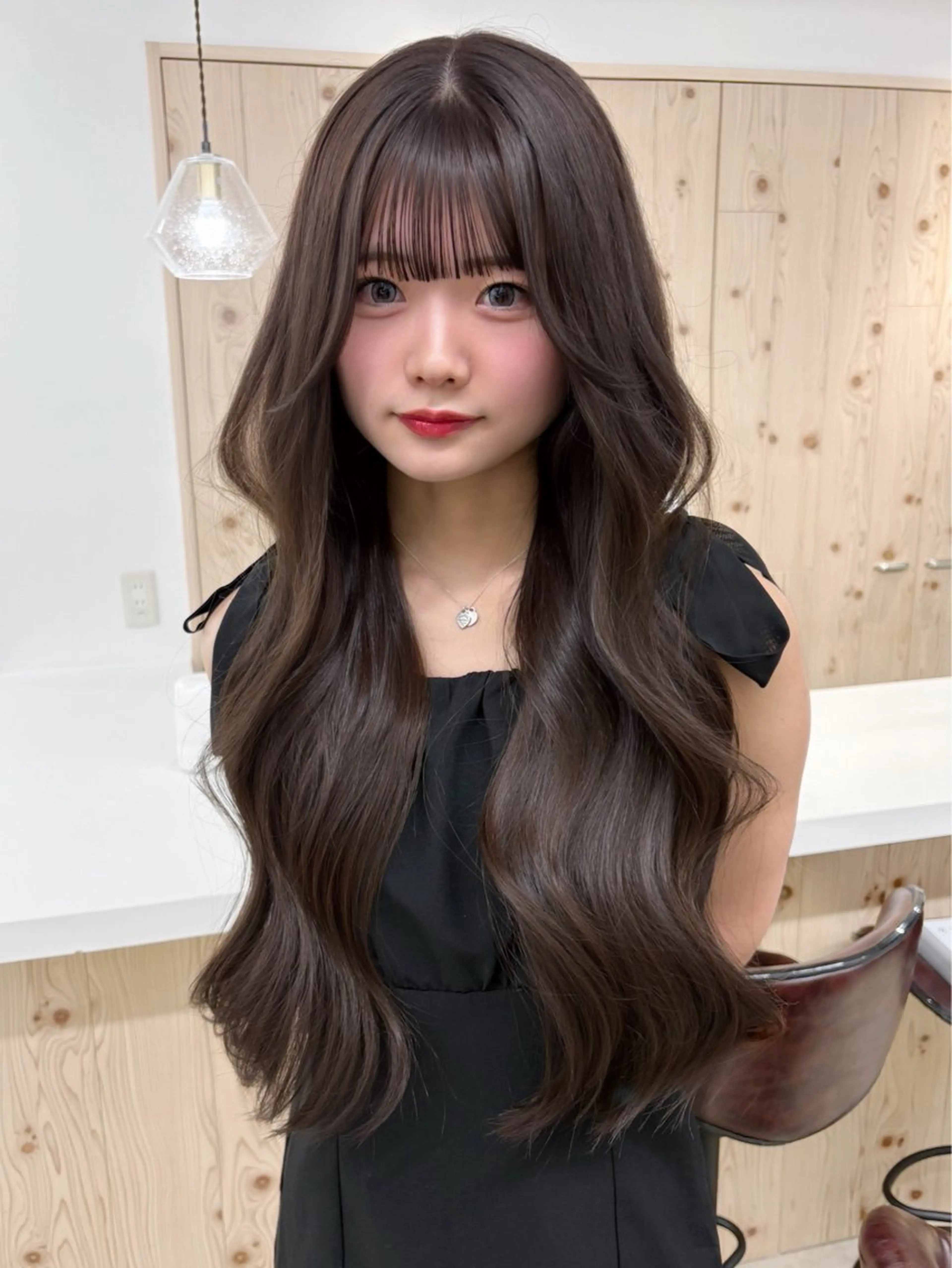 セミロング カラー カット ヘアカラー トリートメント ヘアセット 新宿/韓国ヘア/ 髪質改善ストレートのヘアスタイル