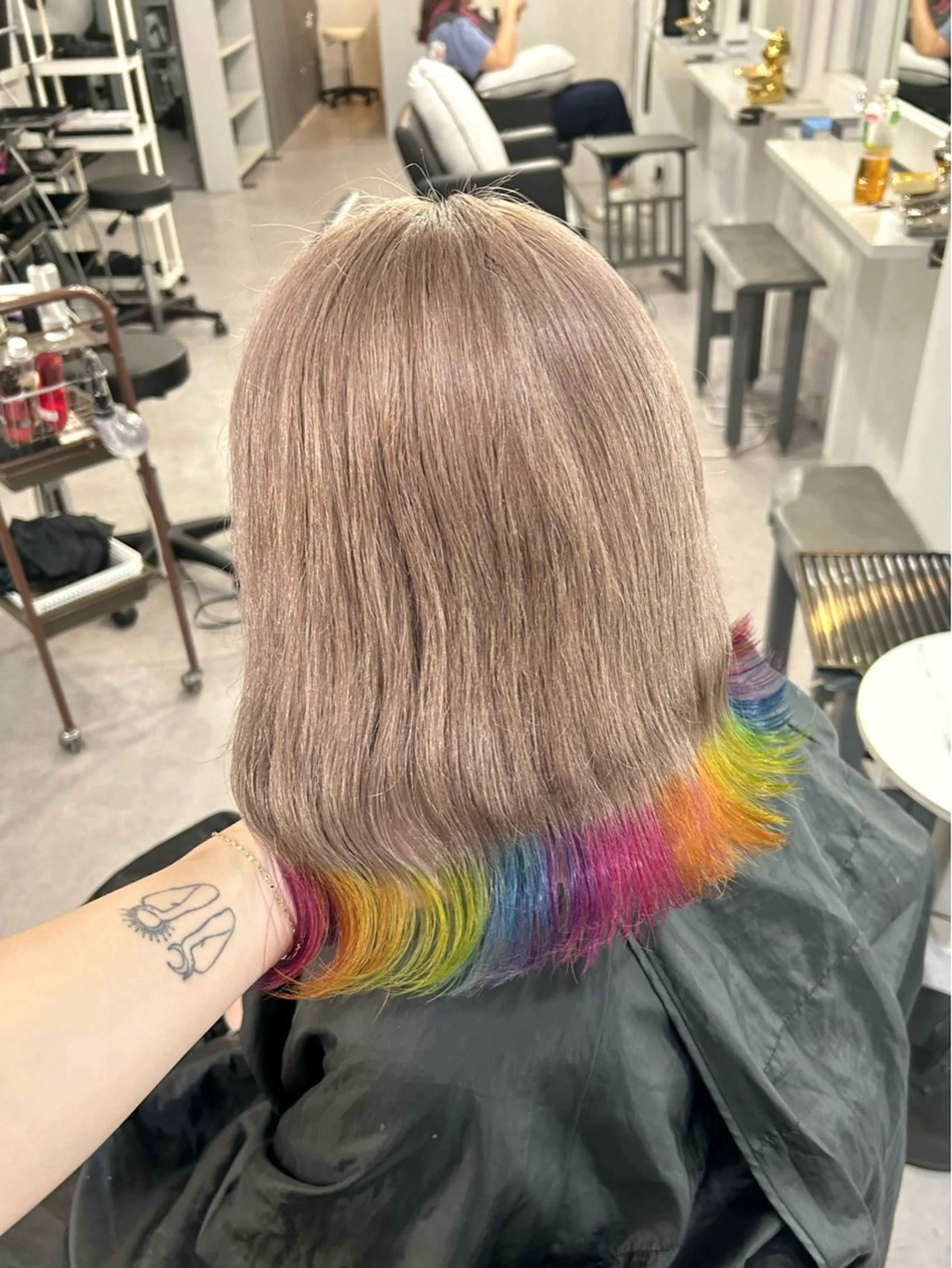 ミディアム カラー Cielro【 シェイロ 】所属・Cielro/ダブル カラー/西田咲希のヘアスタイル