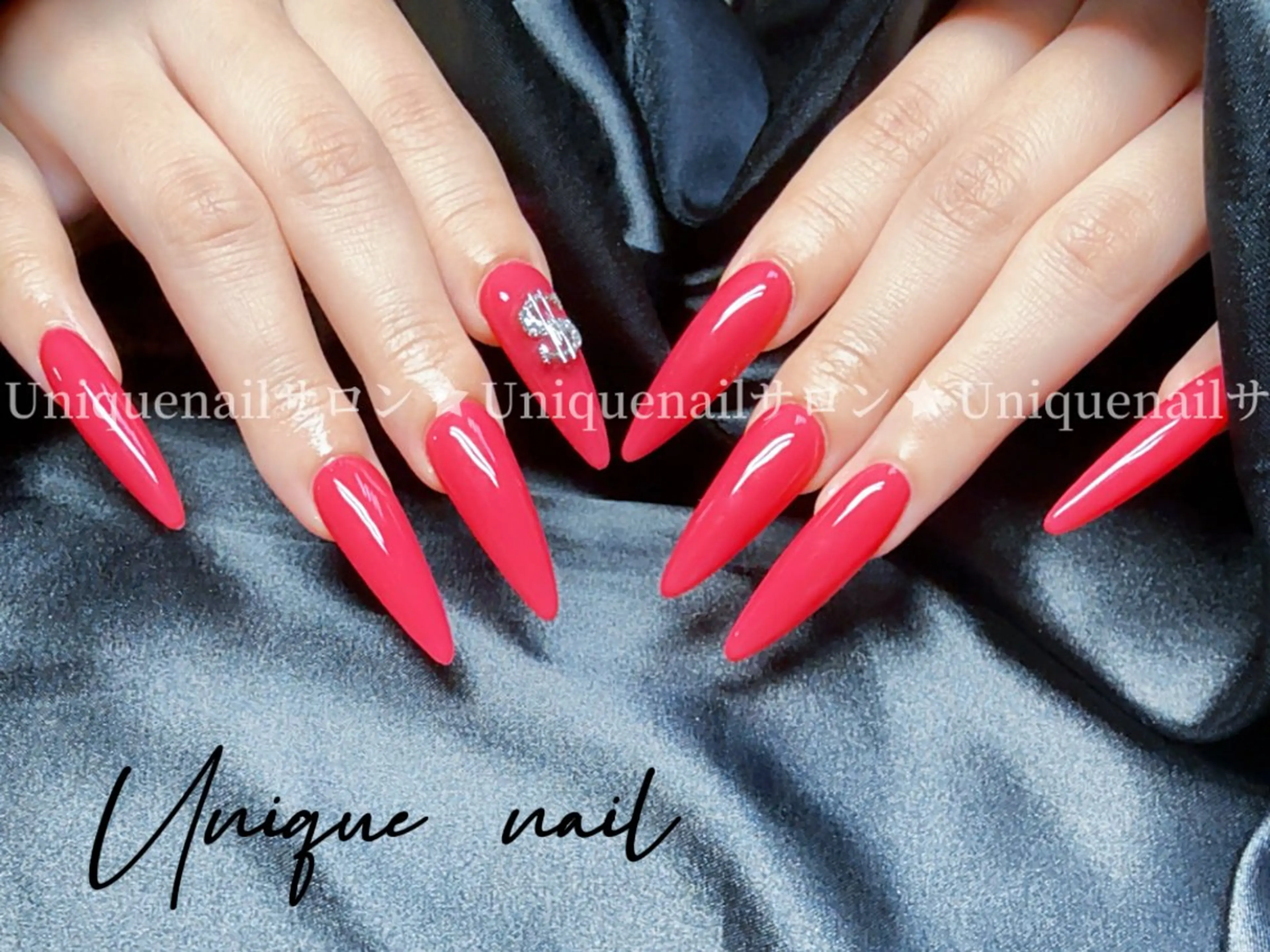 ネイル UniqueNail 長さだし専門店のネイルデザイン