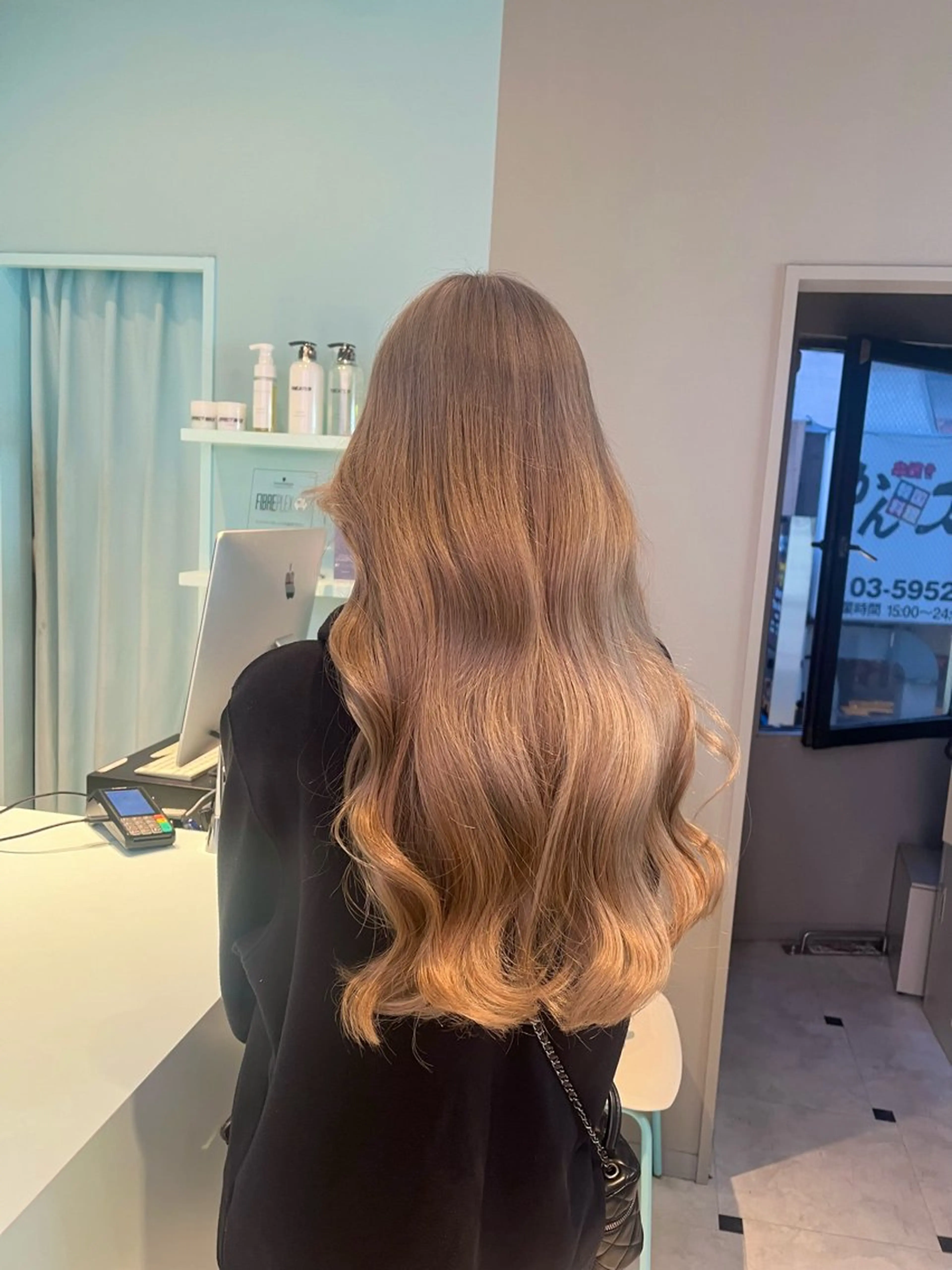 ロング カラー ヘアカラー トリートメント ブリーチカラー 🩵MIZUKIのヘアスタイル