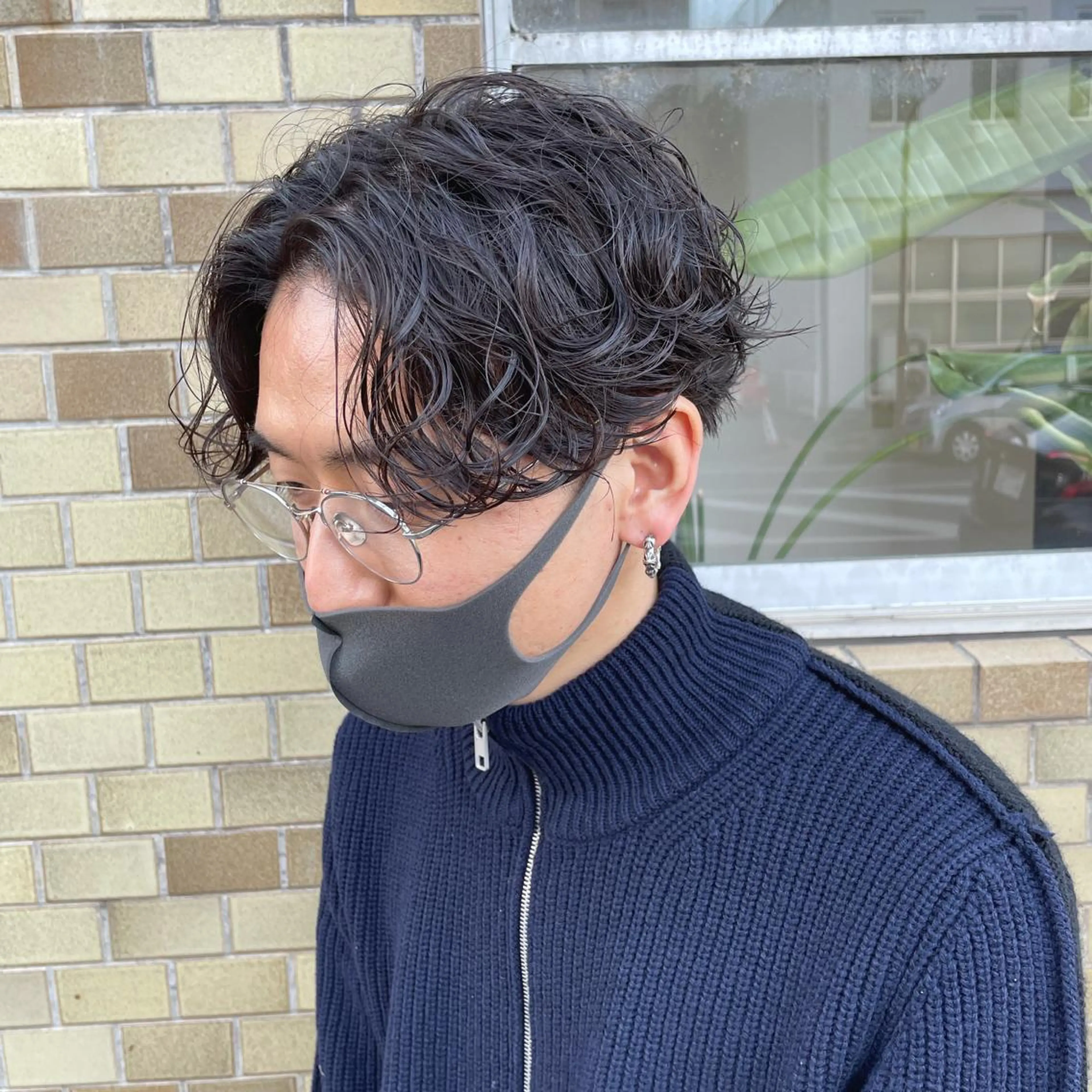 ショート パーマ メンズ センターパート カット パーマ 永井 悠大のヘアスタイル