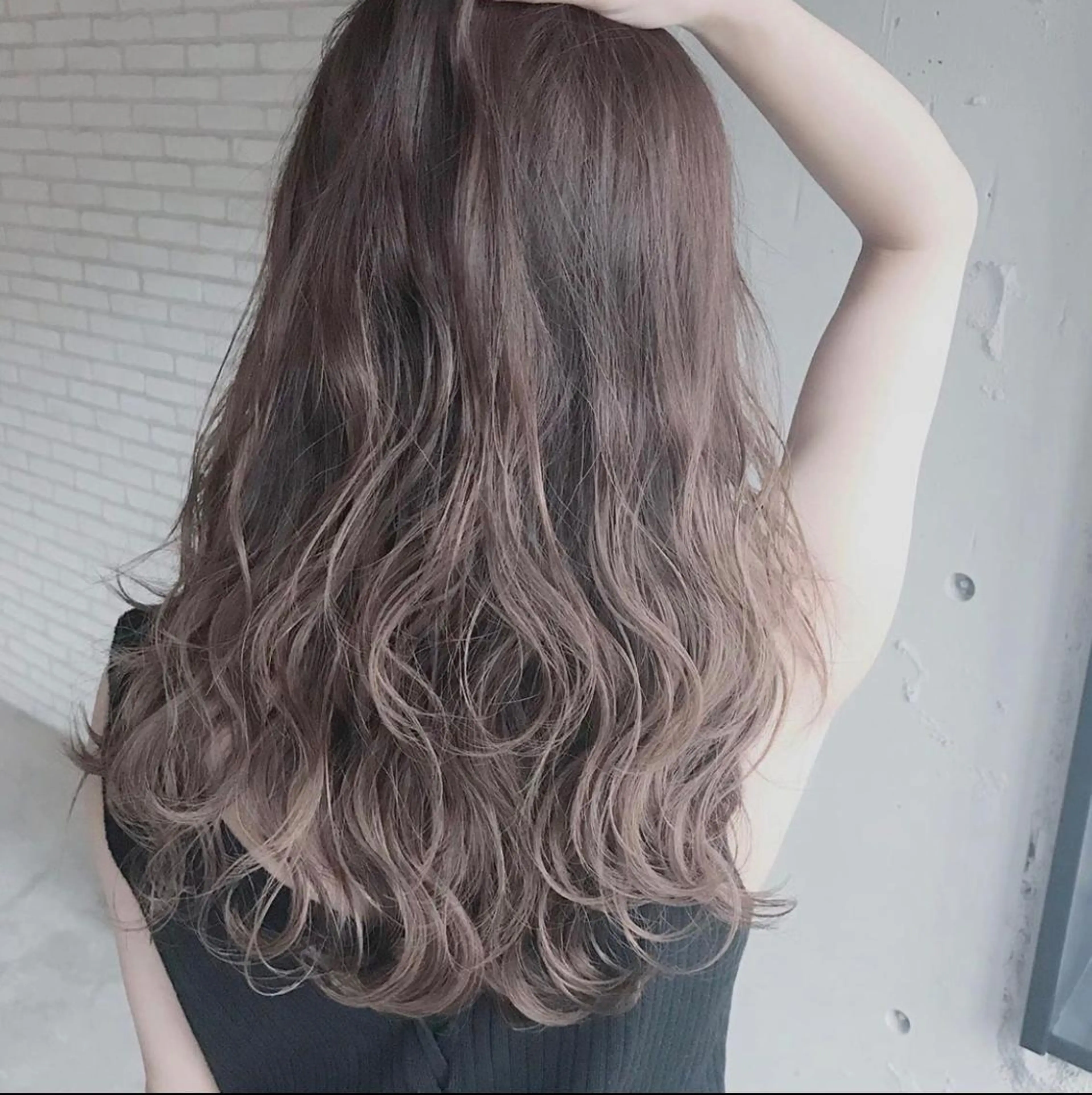 ミディアム カラー パーマ 鈴木 一貴のヘアスタイル