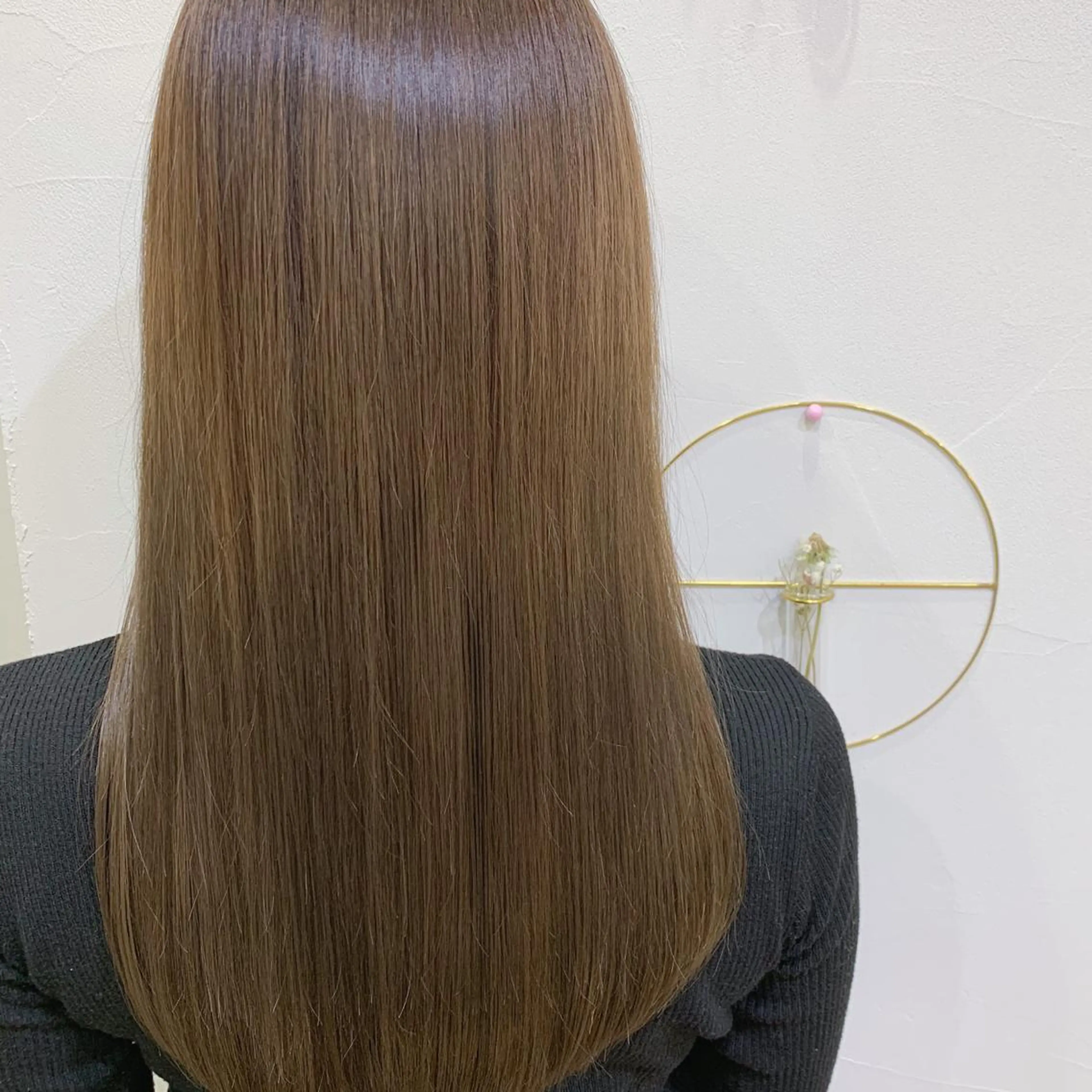 ミディアム カラー アディクシーカラー アクアカラー アッシュ バレイヤージュ ベージュカラー Lome'所属・✨ブリーチマスター✨ オクヤマヨウスケのヘアスタイル