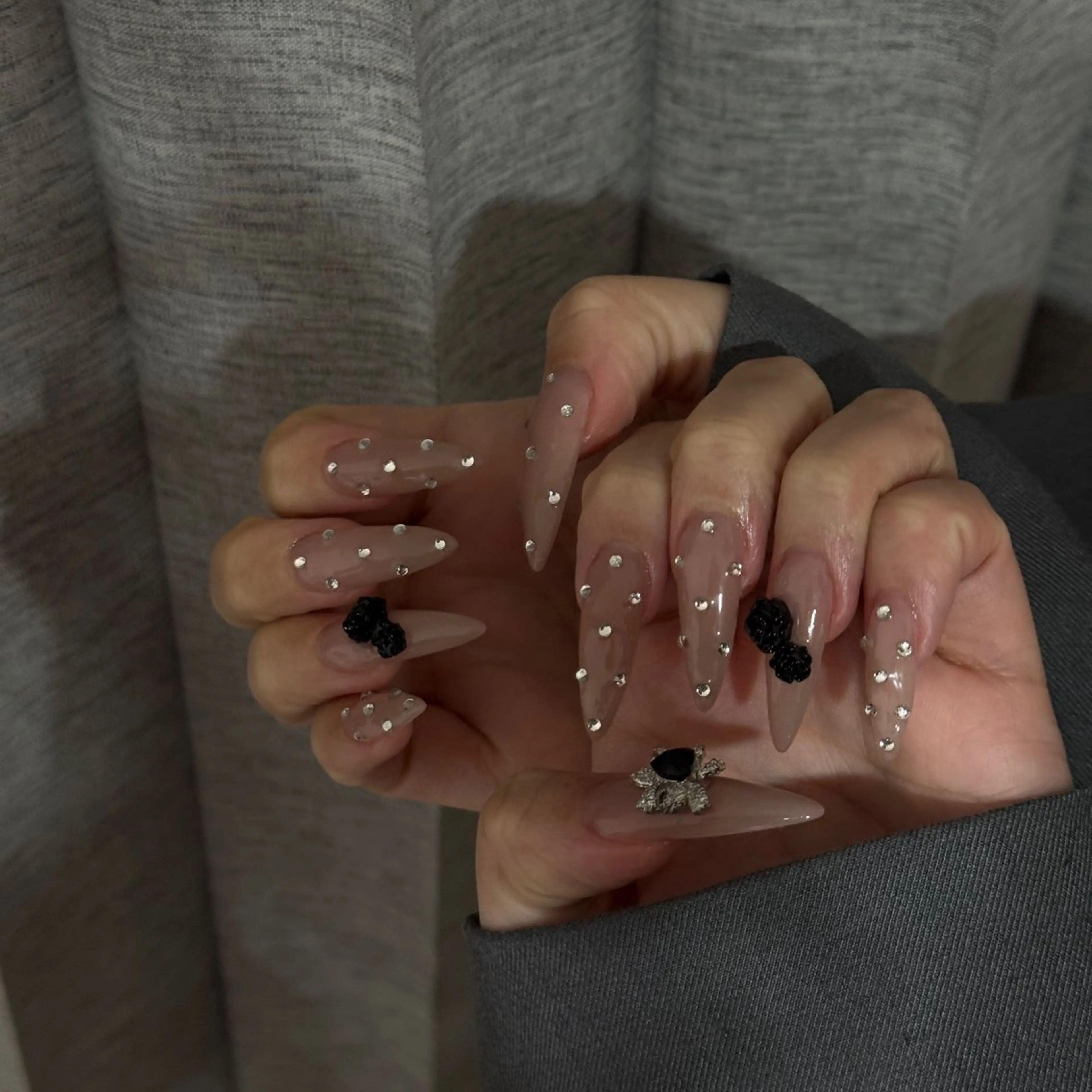 ネイル ハンドネイル ハンドケア hami🎀うかん 🎀チップ長さ出しのネイルデザイン