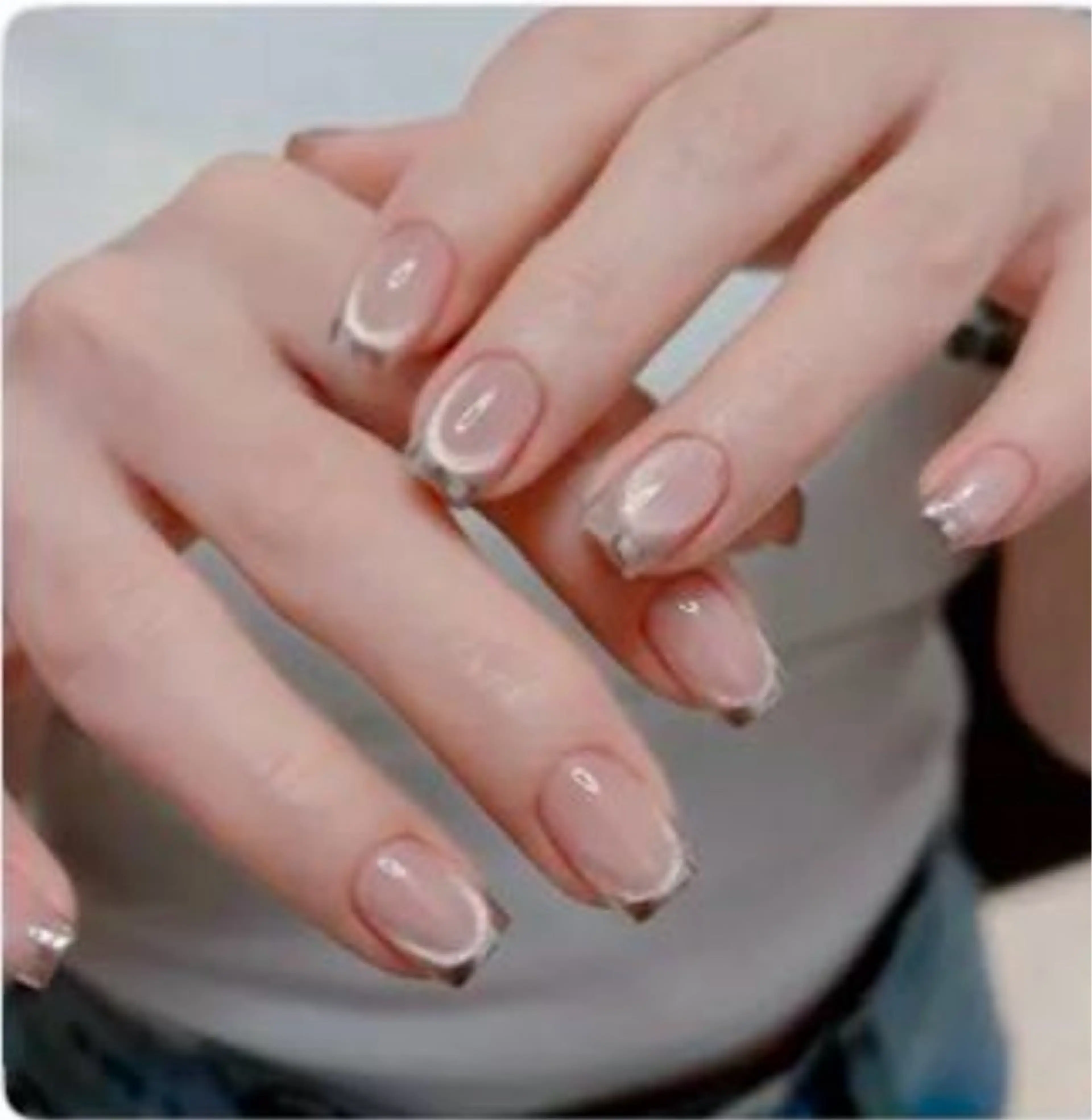 🔥🔥🔥【店長おすすめ】キラキラ✨マグネット×ミラーフレンチorミラーグラデーション『初回ソフトジェルオフ無料』の写真