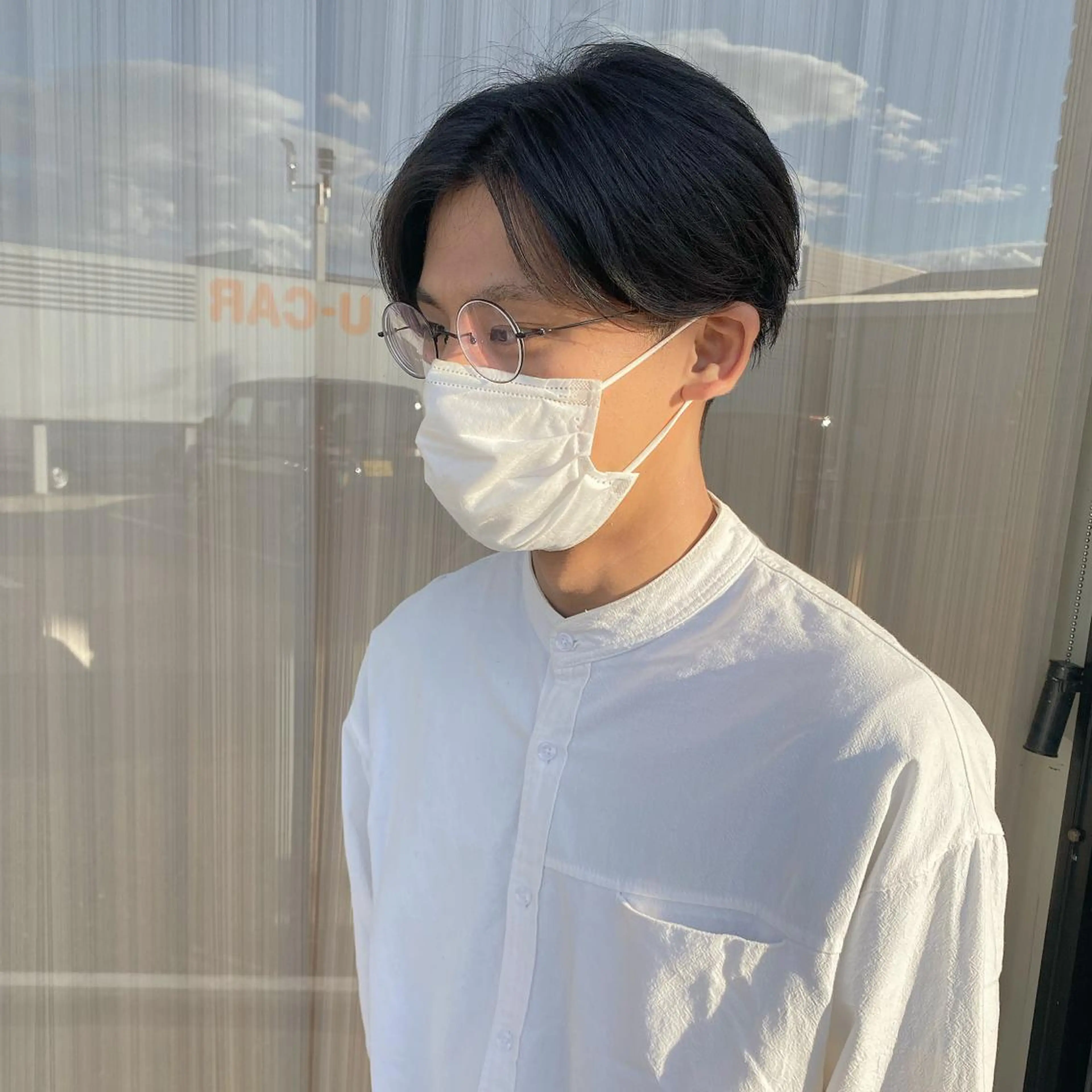 ショート メンズ センターパート miku/ 透明感カラーのヘアスタイル