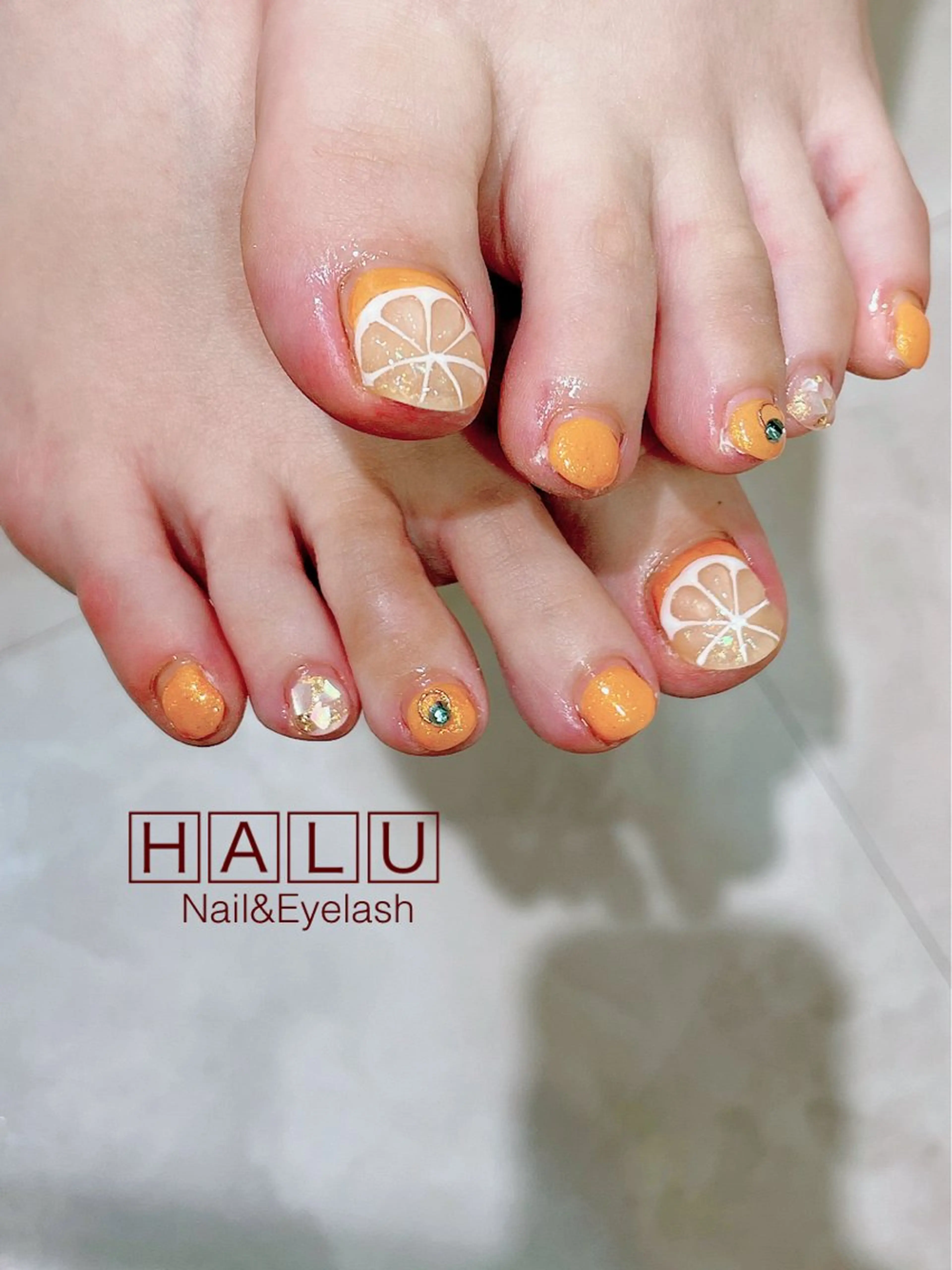 ネイル オレンジ HALU ハルのネイルデザイン