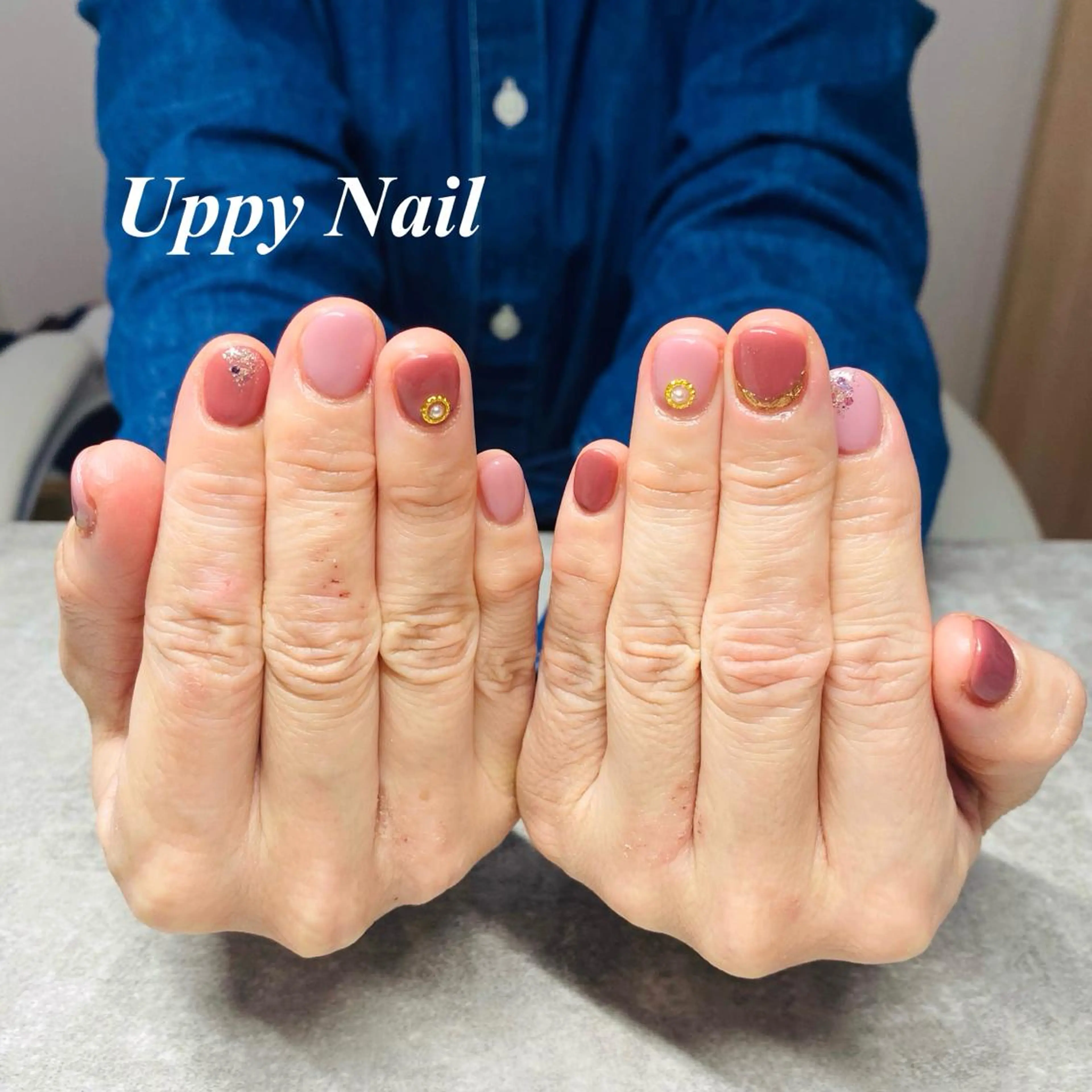 ネイル ラメ(グリッター) ミラーネイル ワンカラーネイル ピンク ショートネイル Uppy Nail ukyoのネイルデザイン