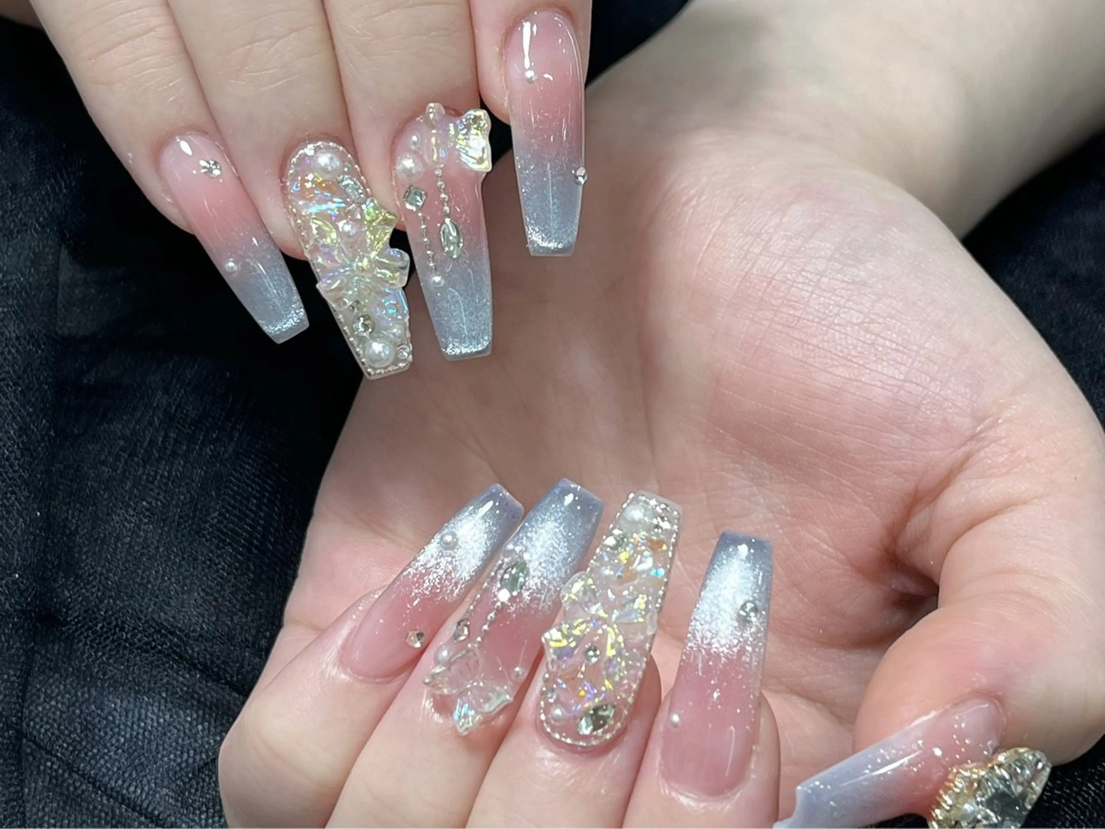 ロング ハンドネイル Echo Nail Salonのネイルデザイン