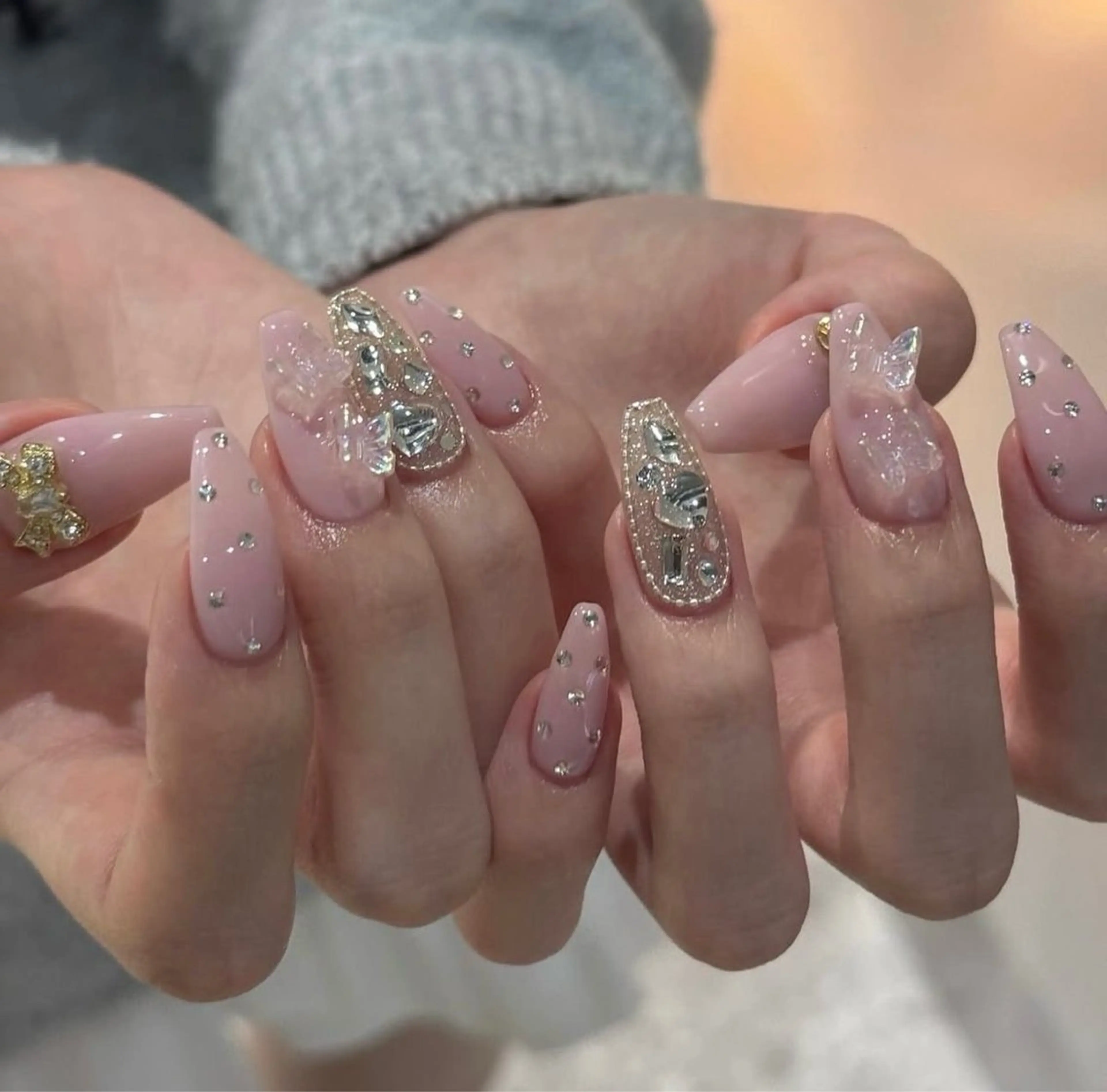 ネイル 長さ出し フレンチネイル グラデーション 卒業式 マグネットネイル ハンドネイル MIHANA NAILのネイルデザイン