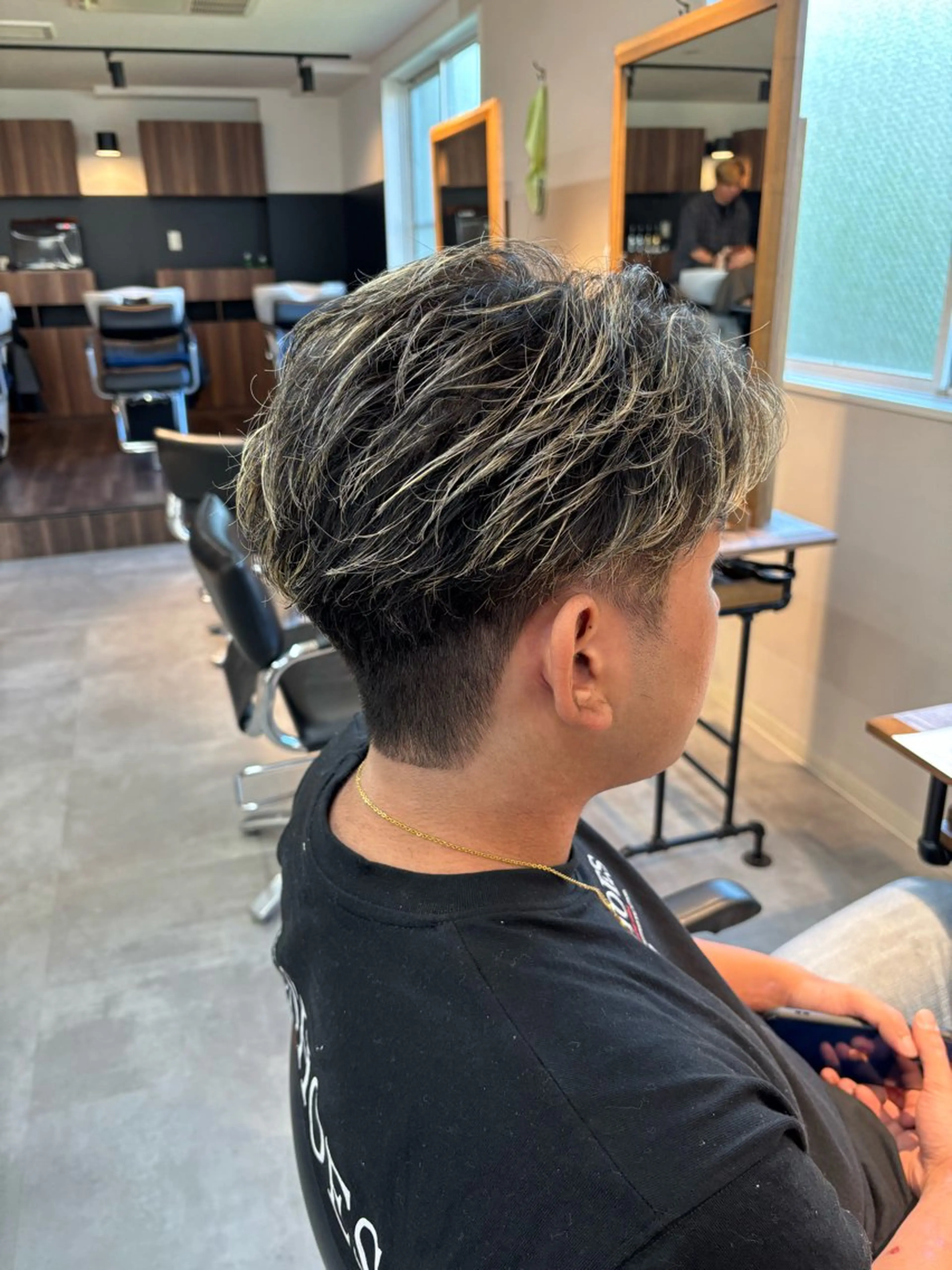 メンズ カット フェザーパーマ/韓国 /メンズカット/保立のヘアスタイル