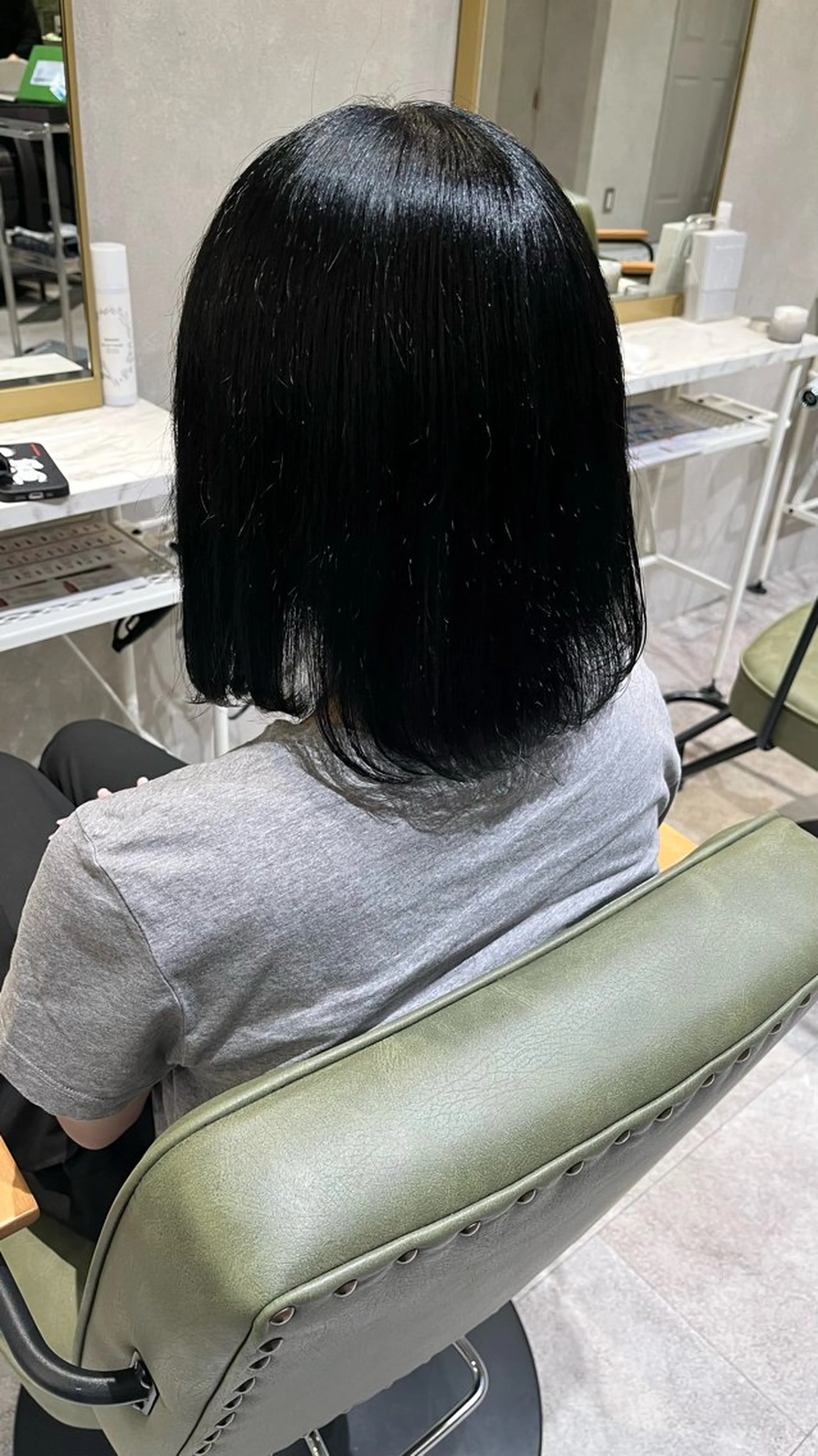 ミディアム カラー 新宿/アシスタント AiNAのヘアスタイル