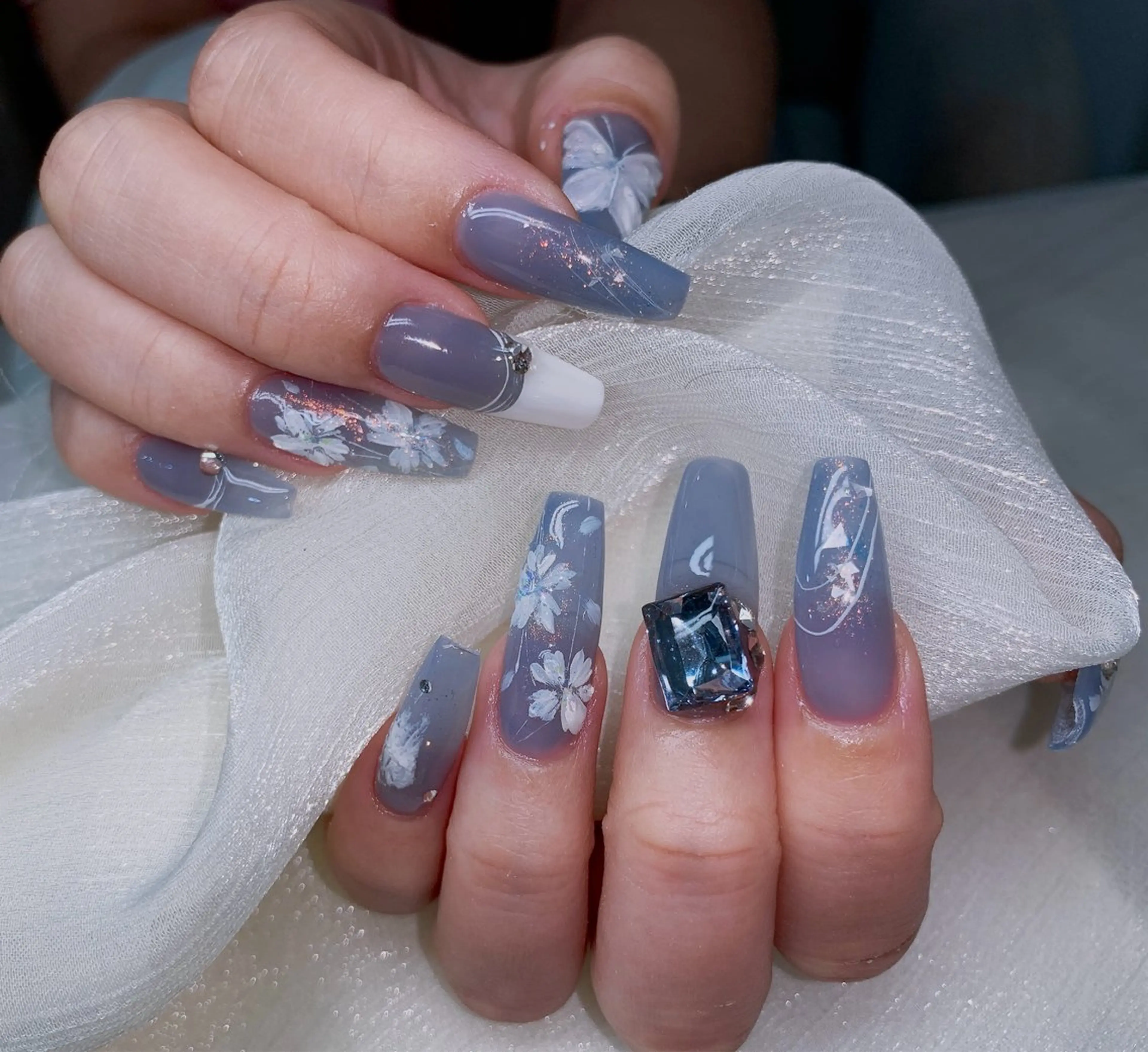 ネイル ゆず秋葉原 Vickyのネイルデザイン