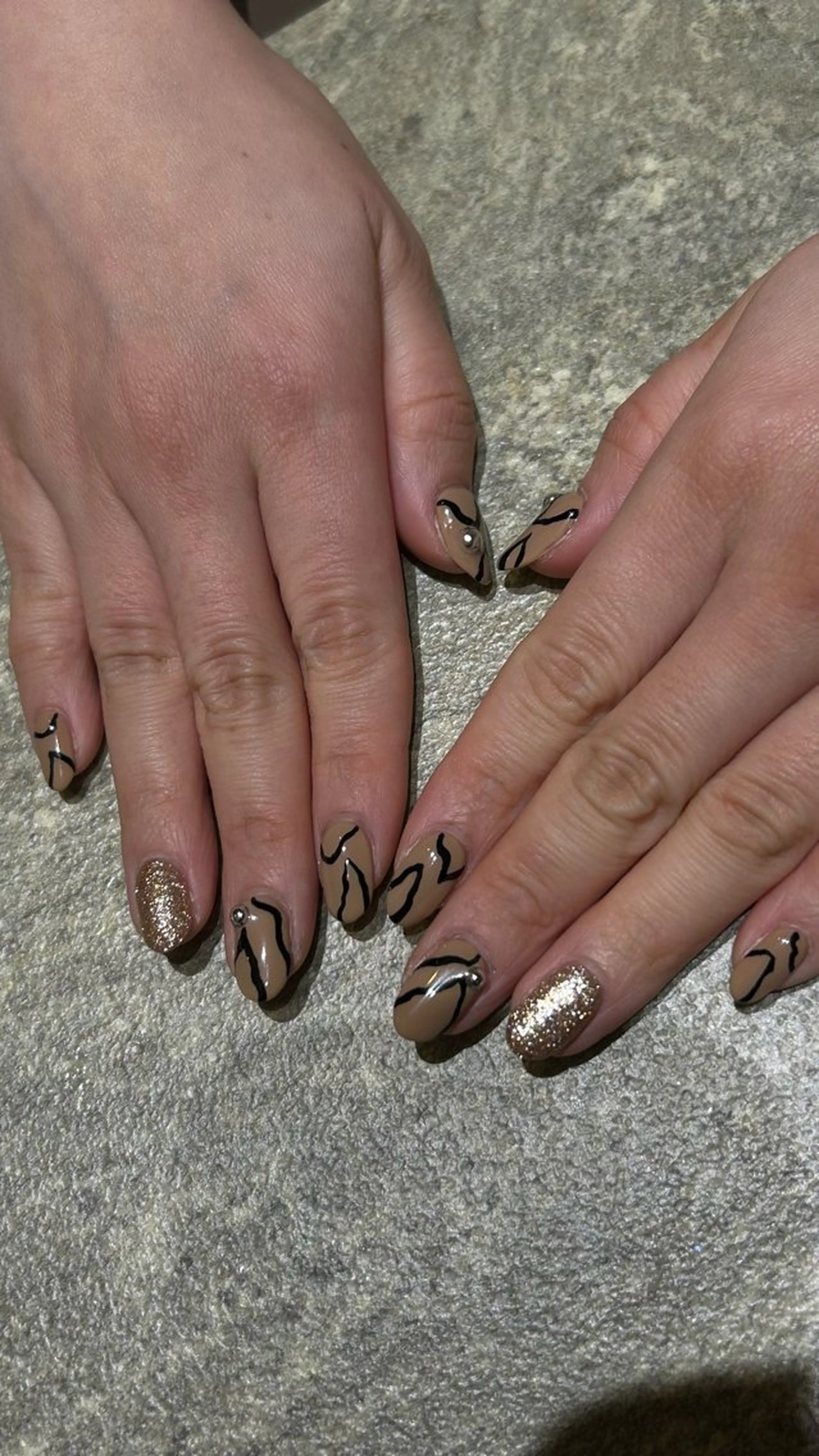 ネイル ハンドネイル 板垣 まいのネイルデザイン