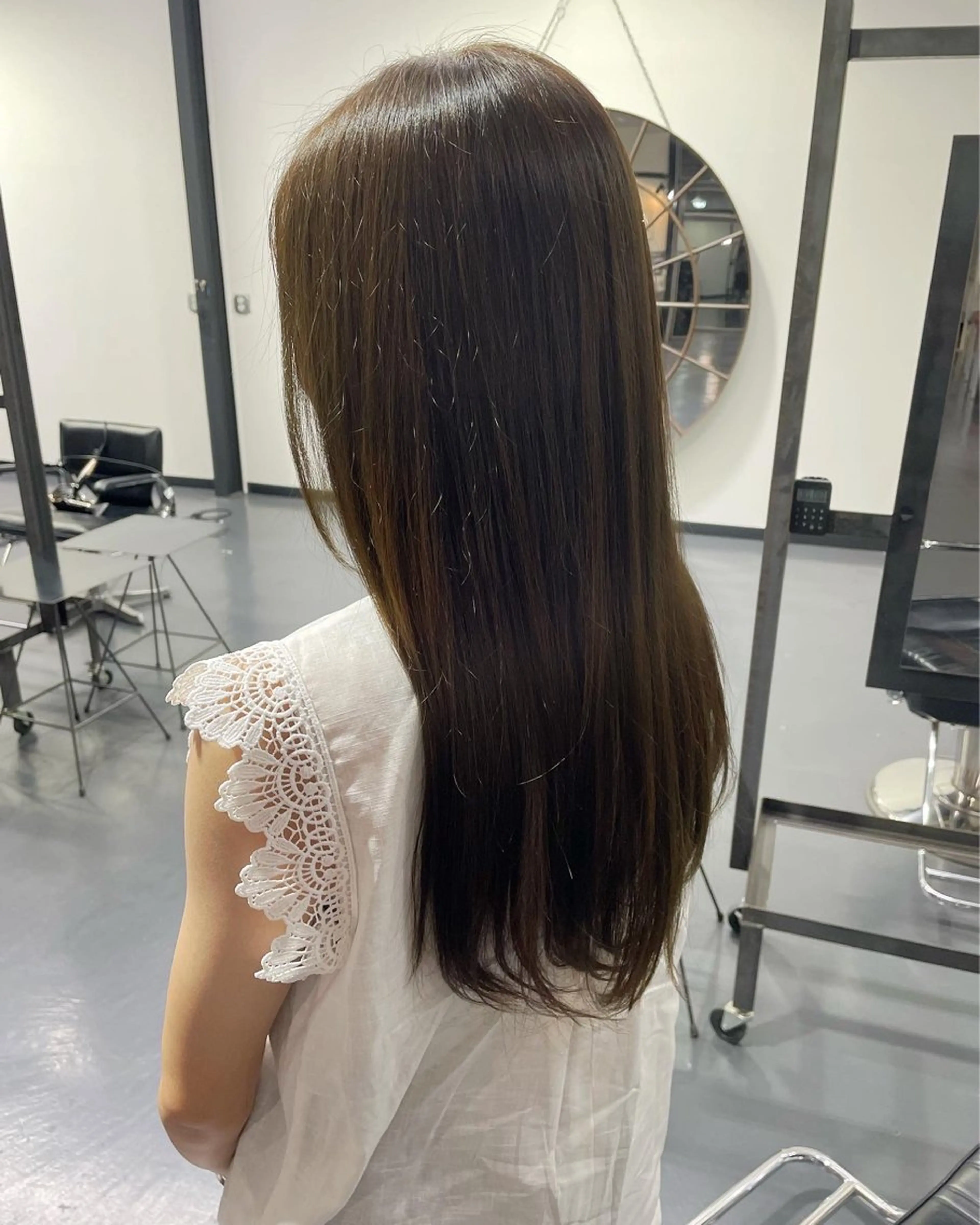 ロング カラー KARIOCA HEAD DESIGN所属・Sakairi Yunaのヘアスタイル
