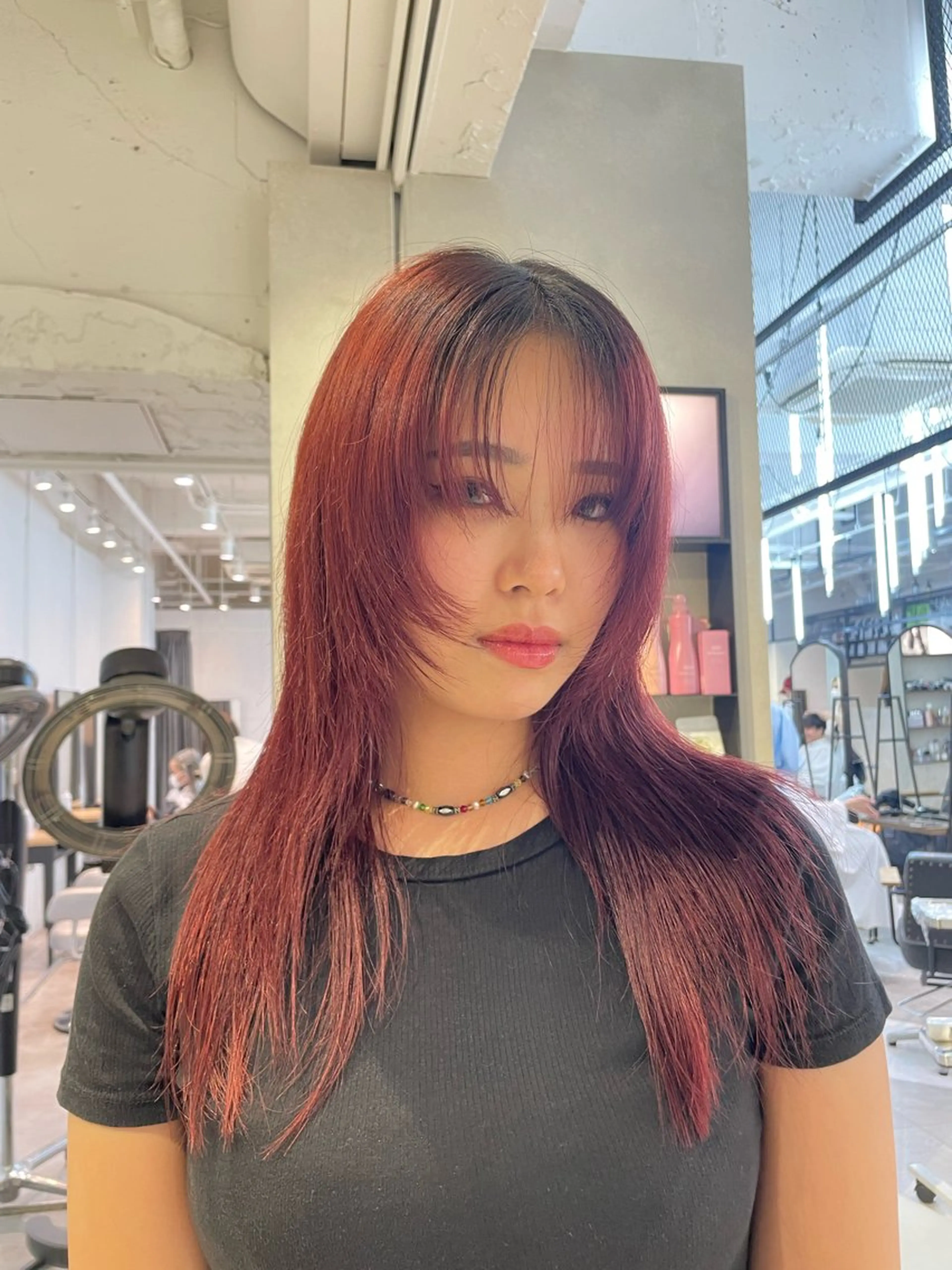 ロング カラー レッドカラー ヘアカラー 🌟暖色系ハイトーン 🌟AIのヘアスタイル