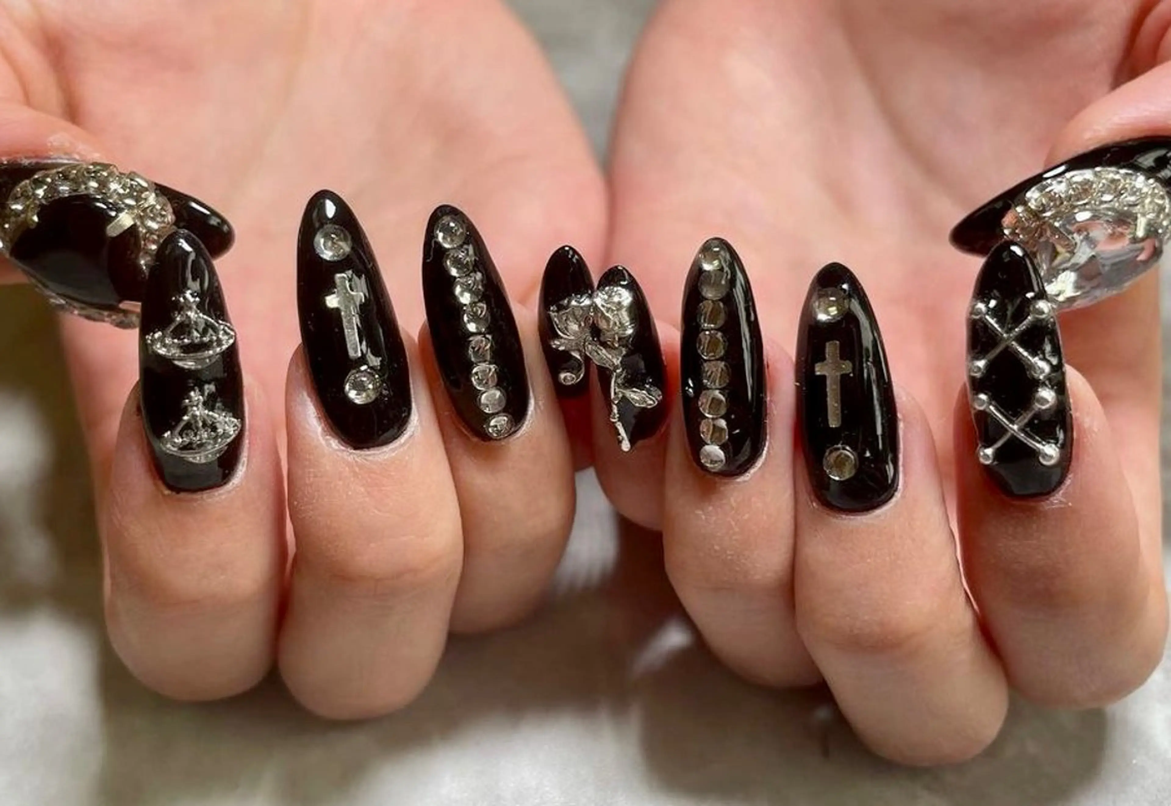 ネイル ハンドネイル ALAN nail SAYURIのネイルデザイン