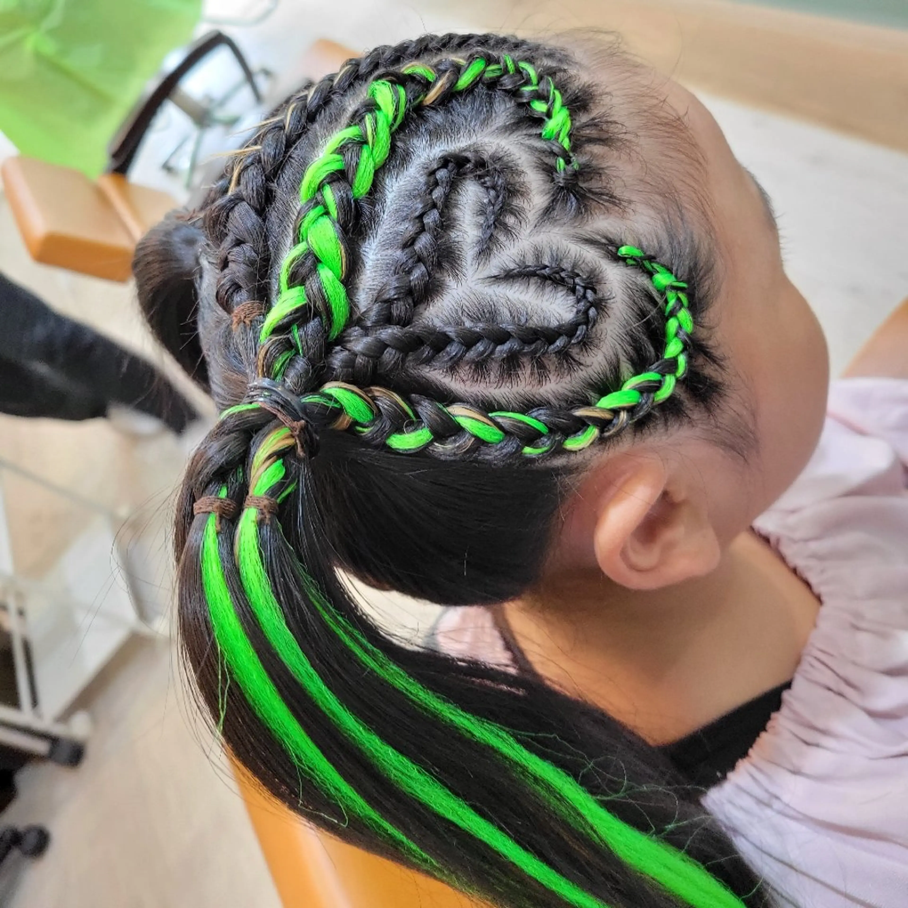 ヘアアレンジ キッズ Hair Stylist MAFUYU所属・ハイライト/カラー ⭐中村真冬のヘアスタイル