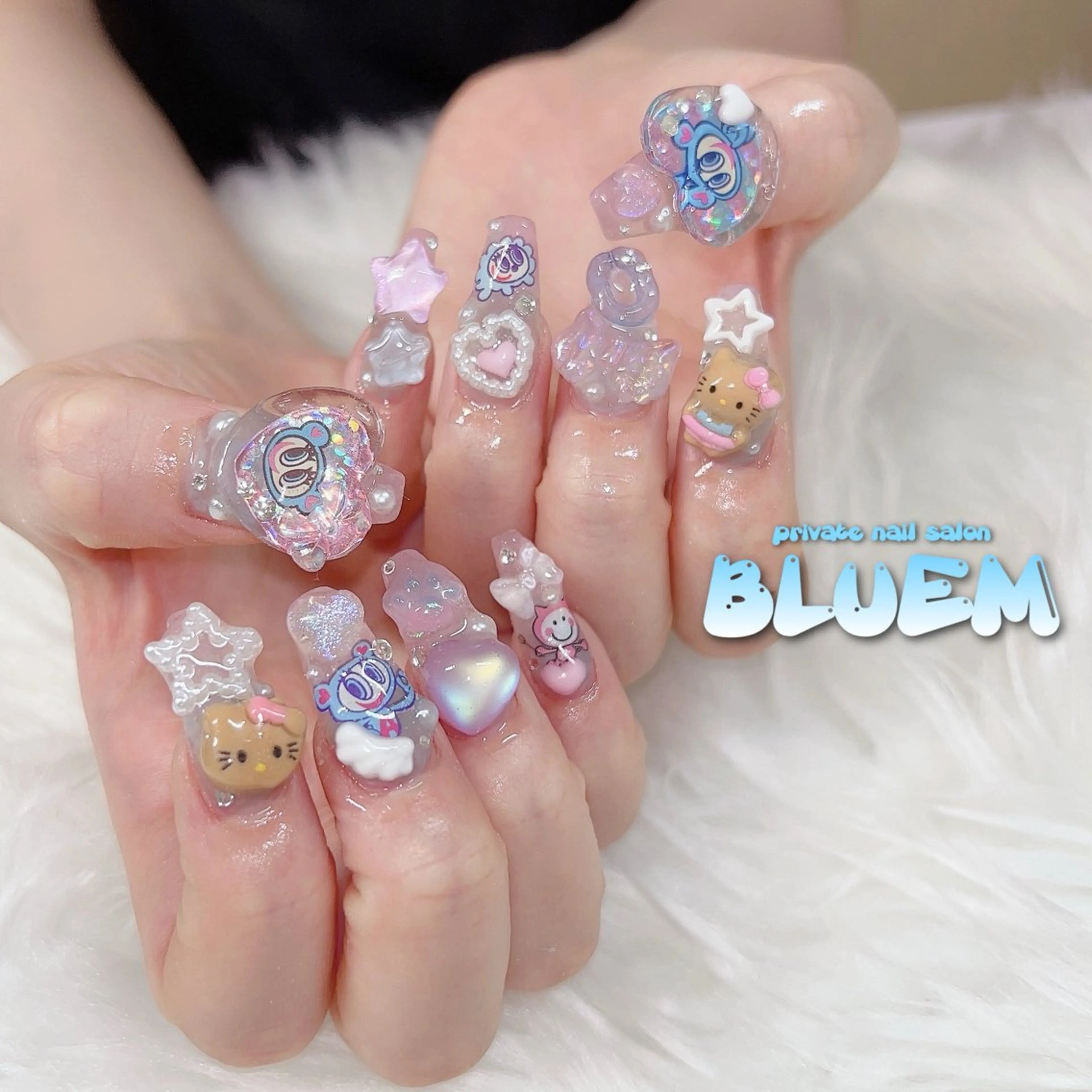 ネイル ハンドネイル BLUEM なな🐶のネイルデザイン