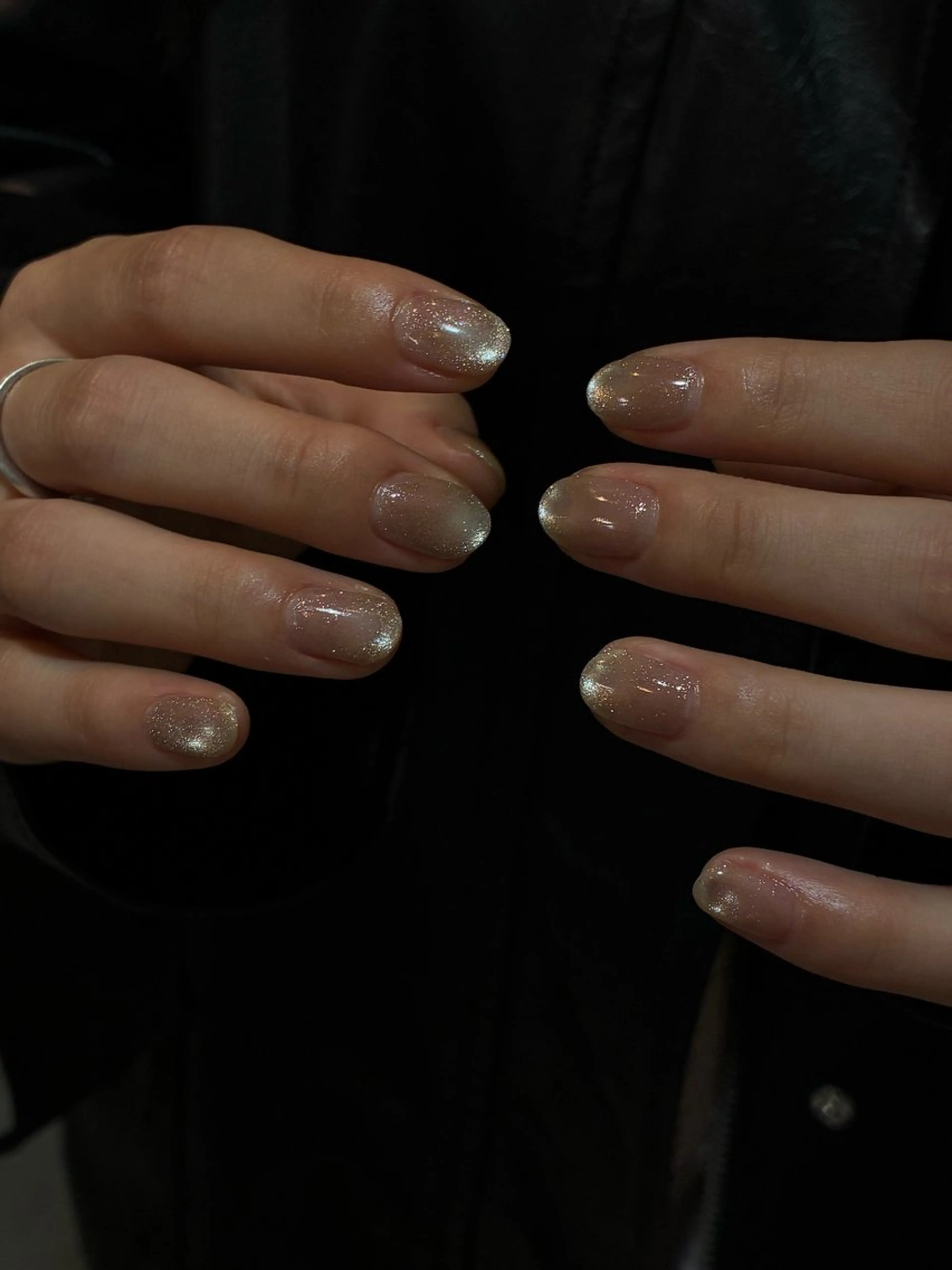 ネイル ホワイト tiffin Sanaのネイルデザイン