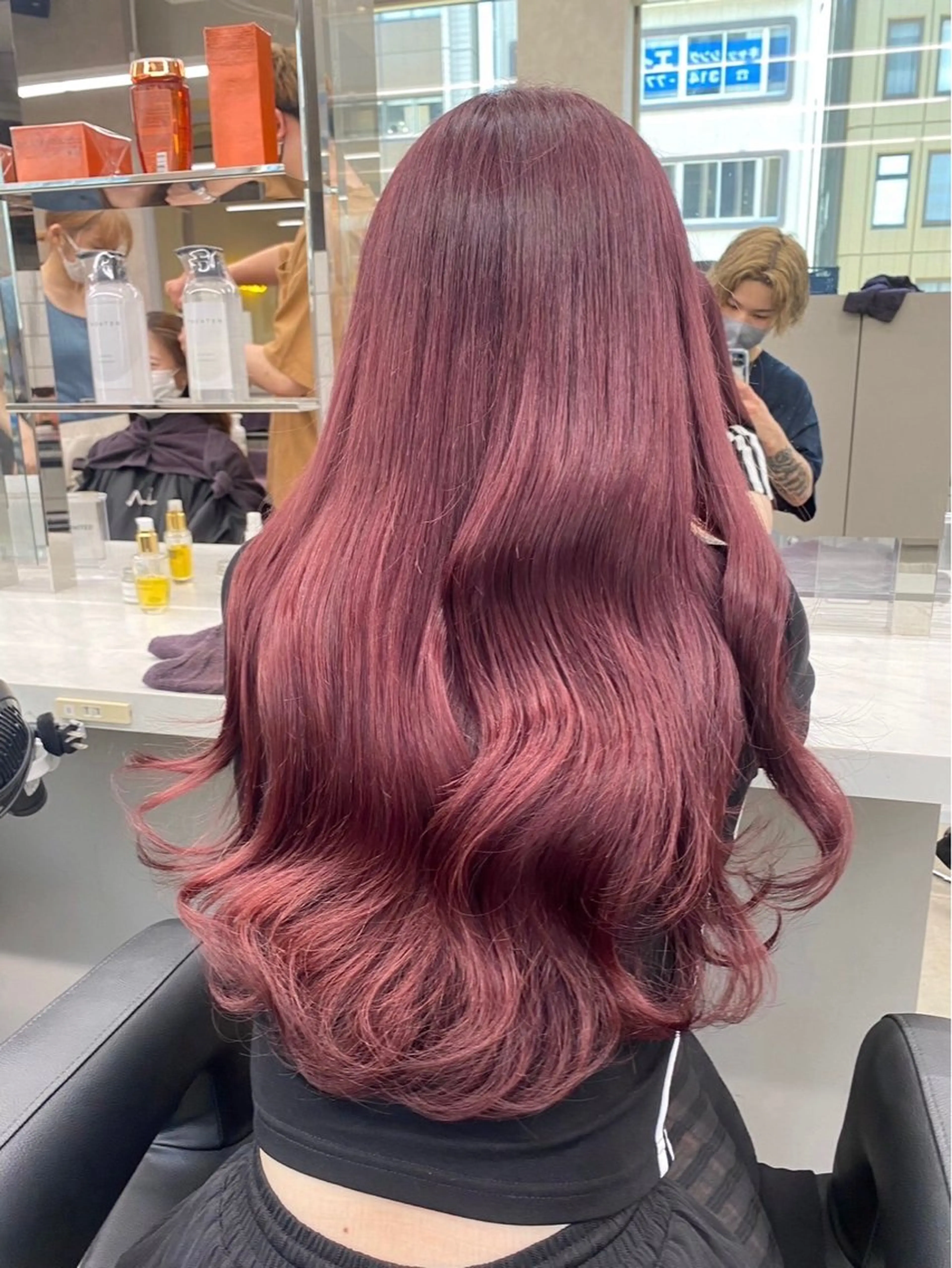 ロング カット ヘアカラー 似合わせ艶カラー🪽 ひかる🪽のヘアスタイル