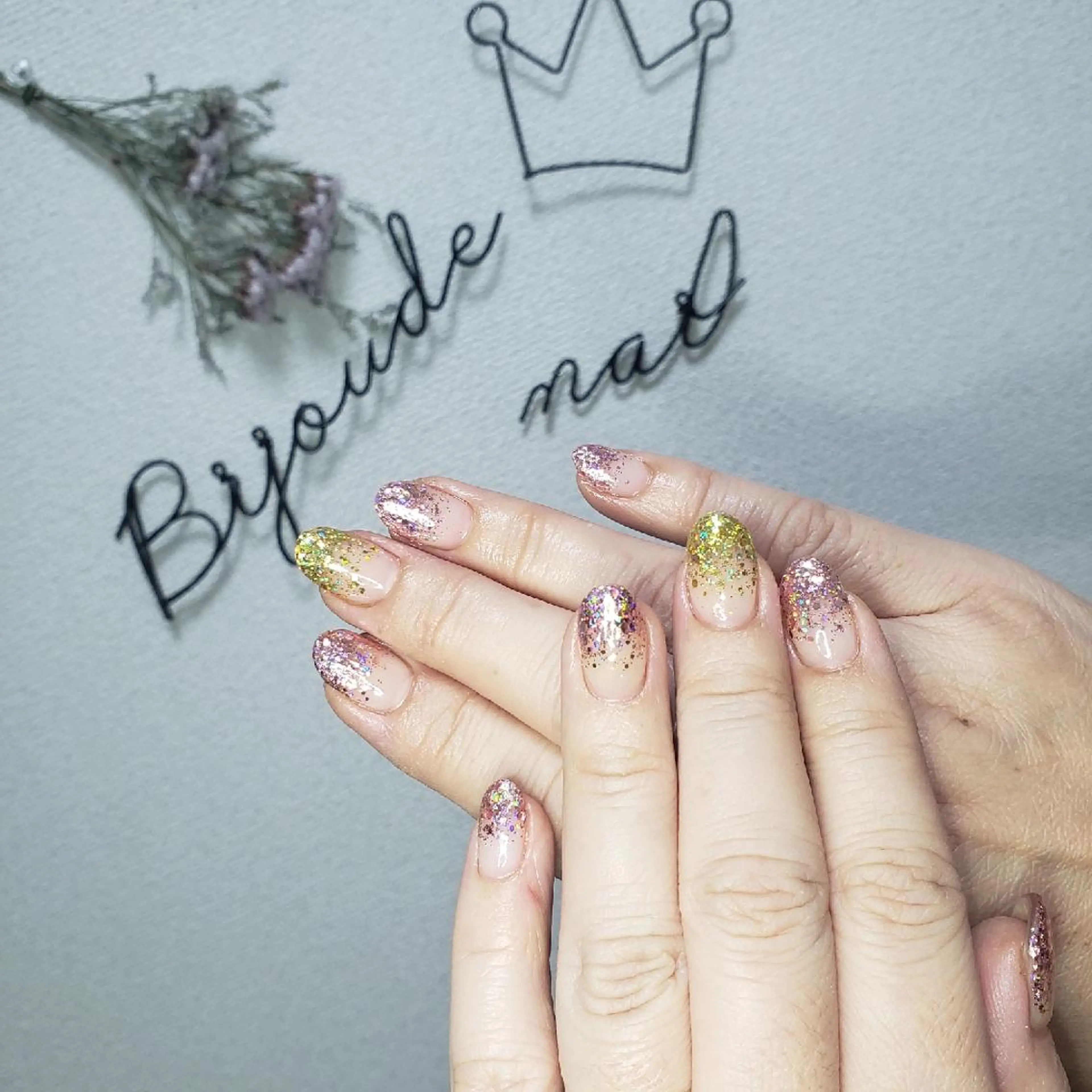 ネイル ビジュード ネイルのネイルデザイン