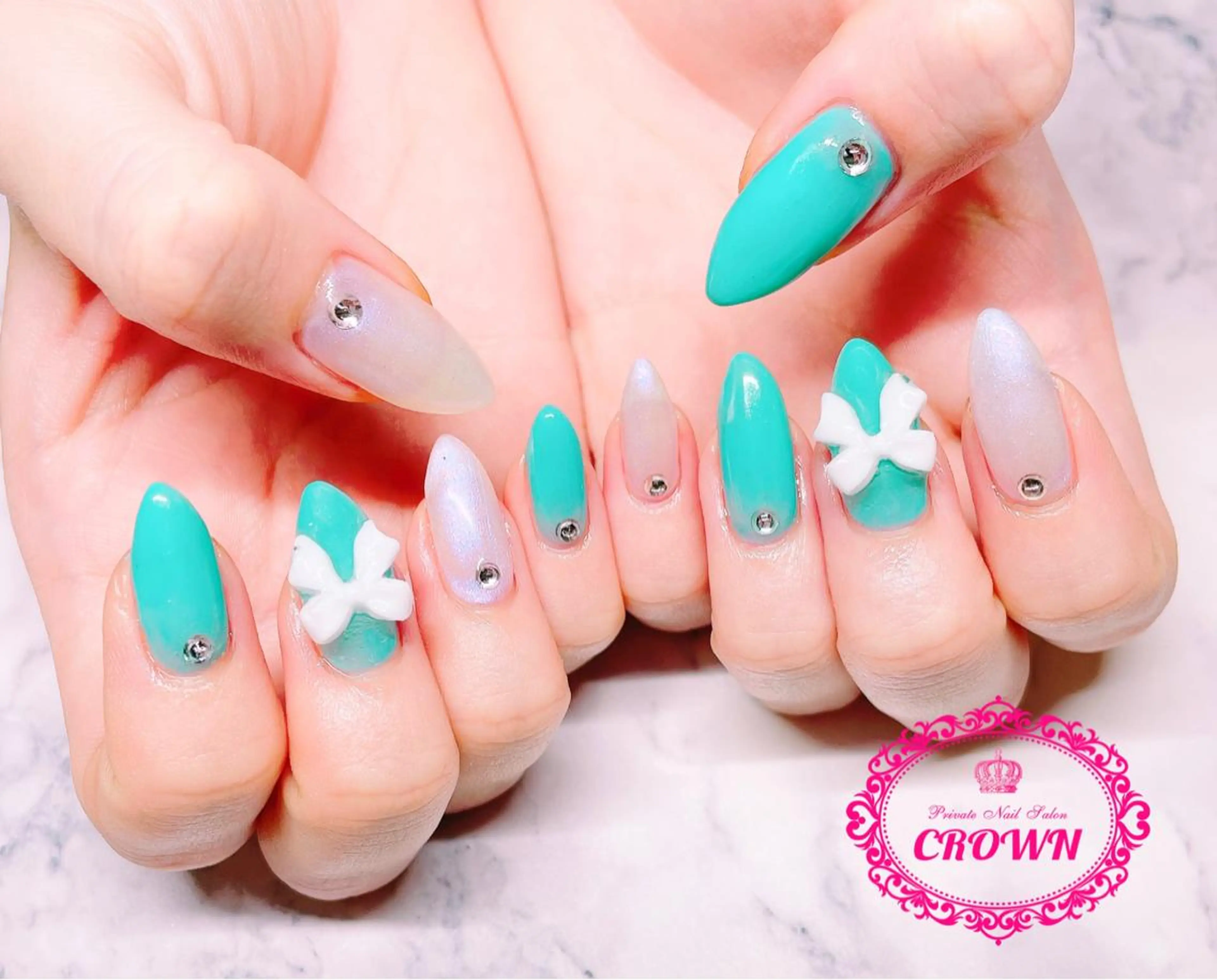ネイル CROWN プライベートサロンのネイルデザイン