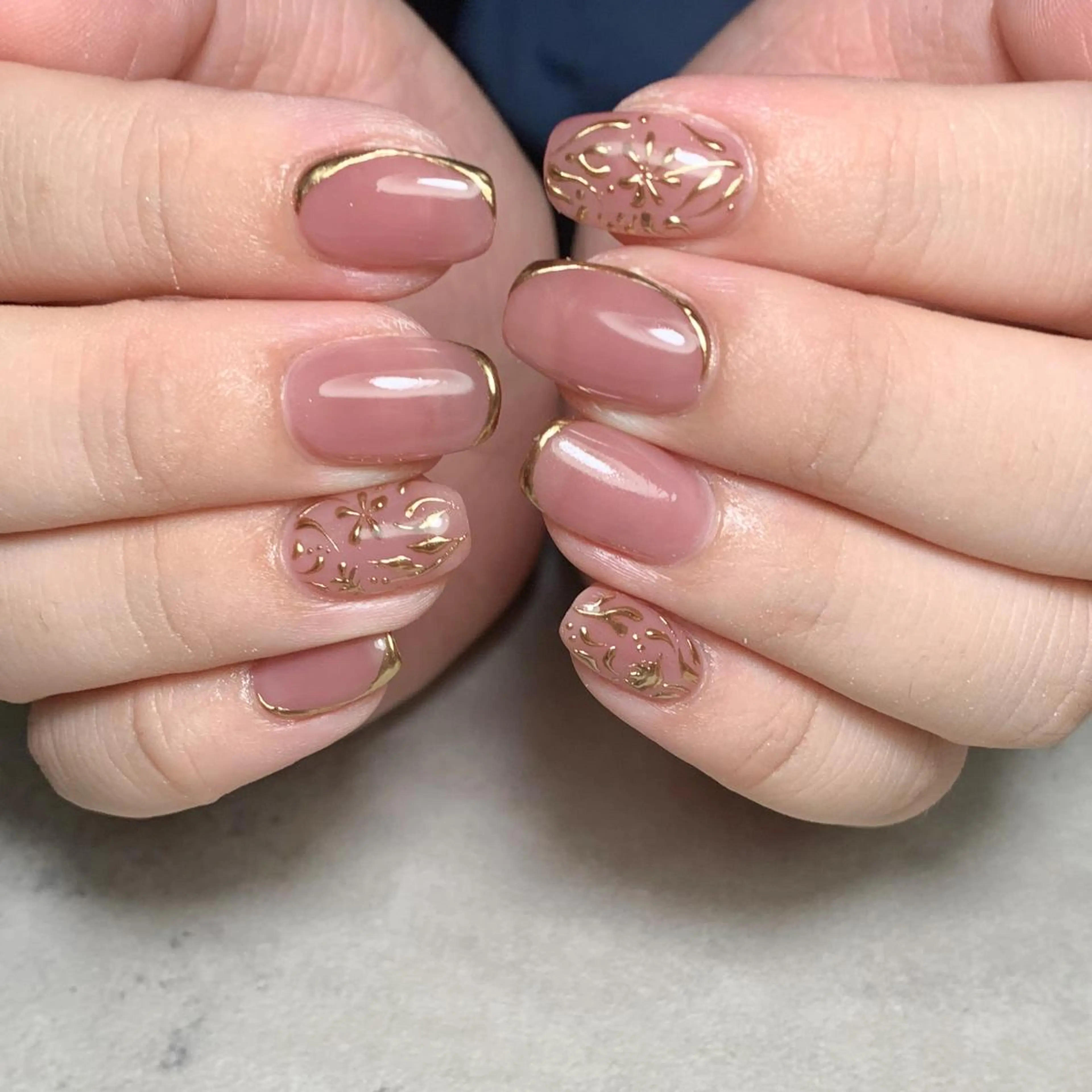 ネイル atelier　FIORITURA所属・FIORITURA aiのネイルデザイン