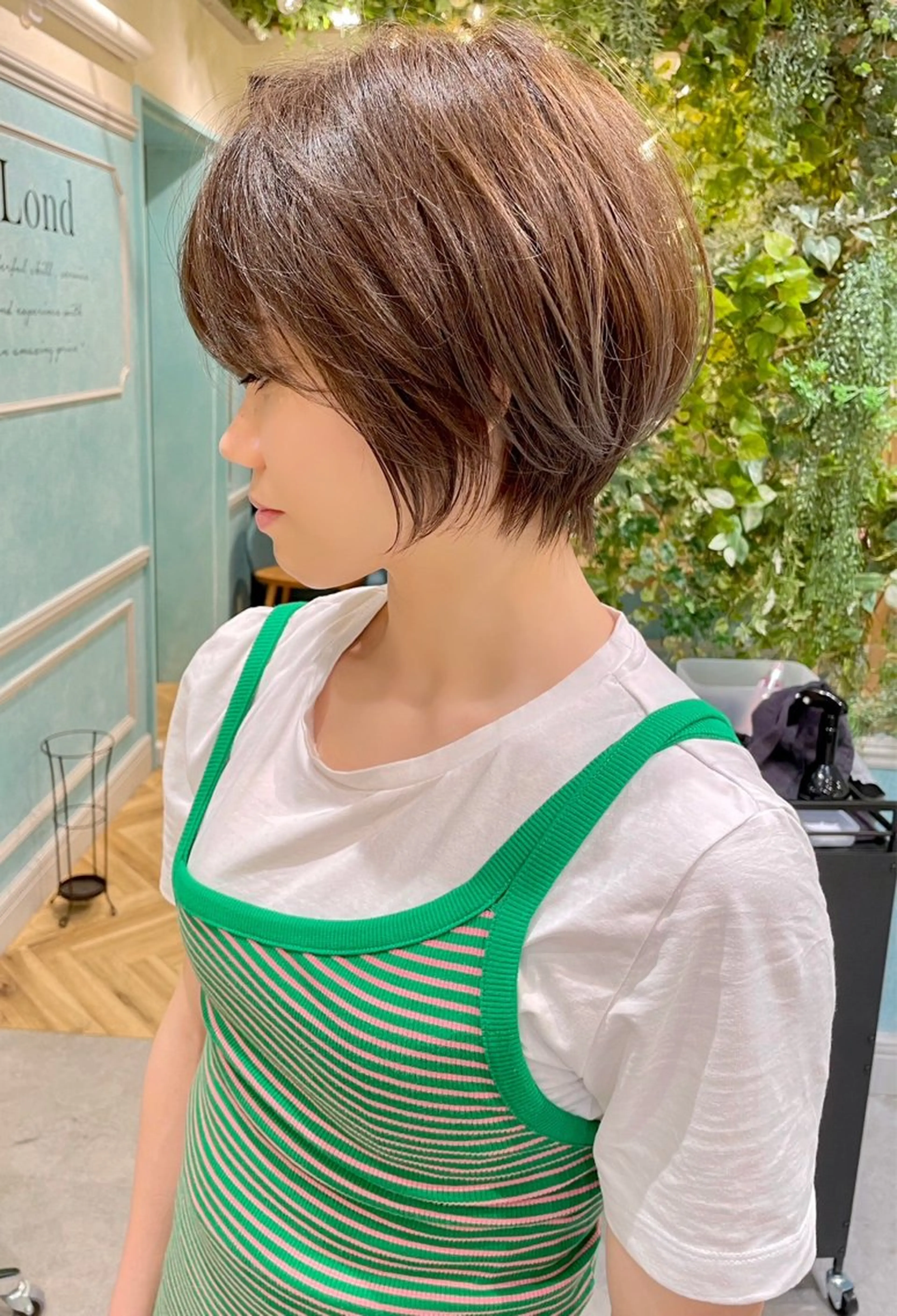 ショート カラー パーマ ショートボブ ハイライトカラー インナーカラー ボブ ハイライト ショート特化/ 似合わせカット/高津のヘアスタイル