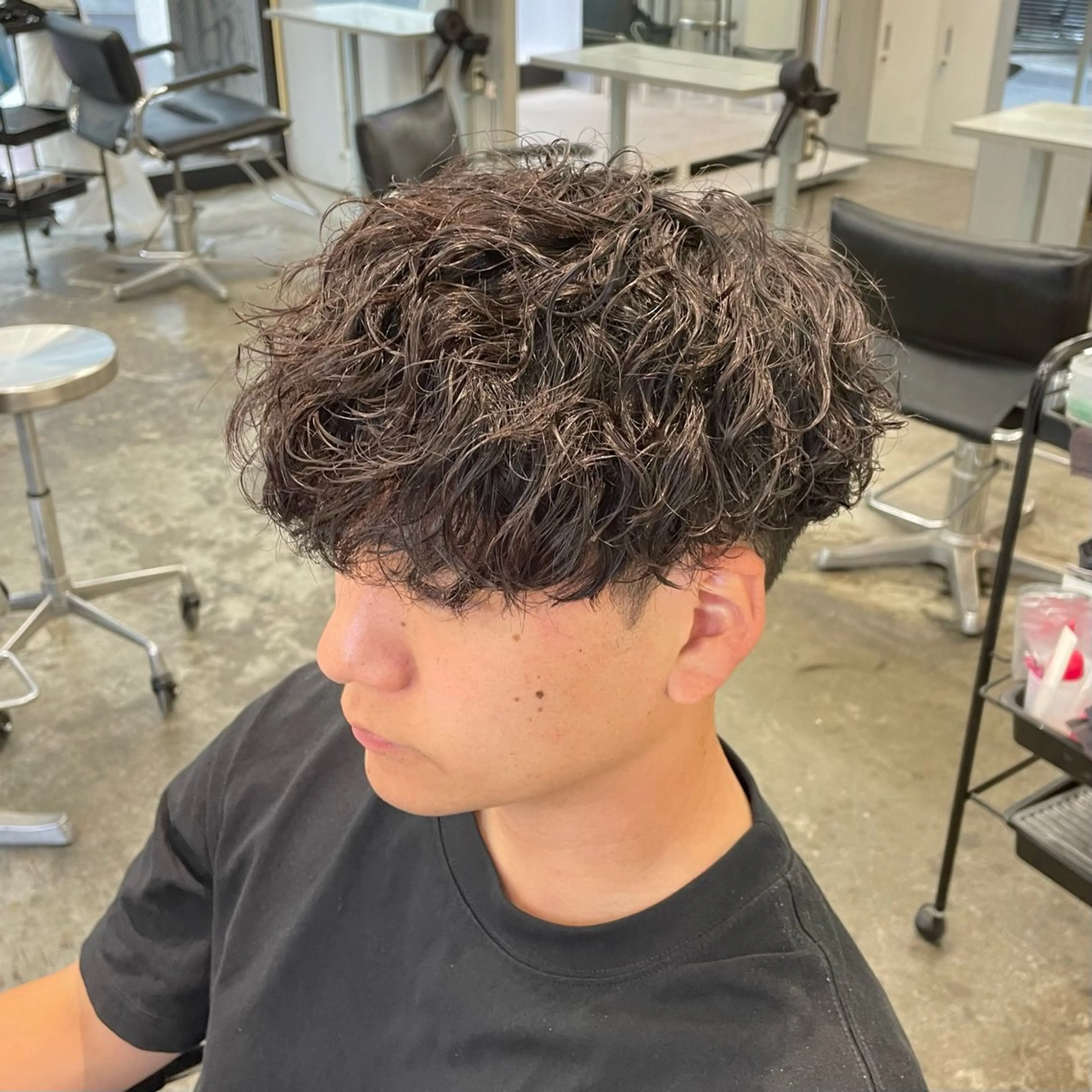 ショート パーマ メンズ スペインカール カット パーマ メンズ特化美容師/ 藤戸 椋のヘアスタイル