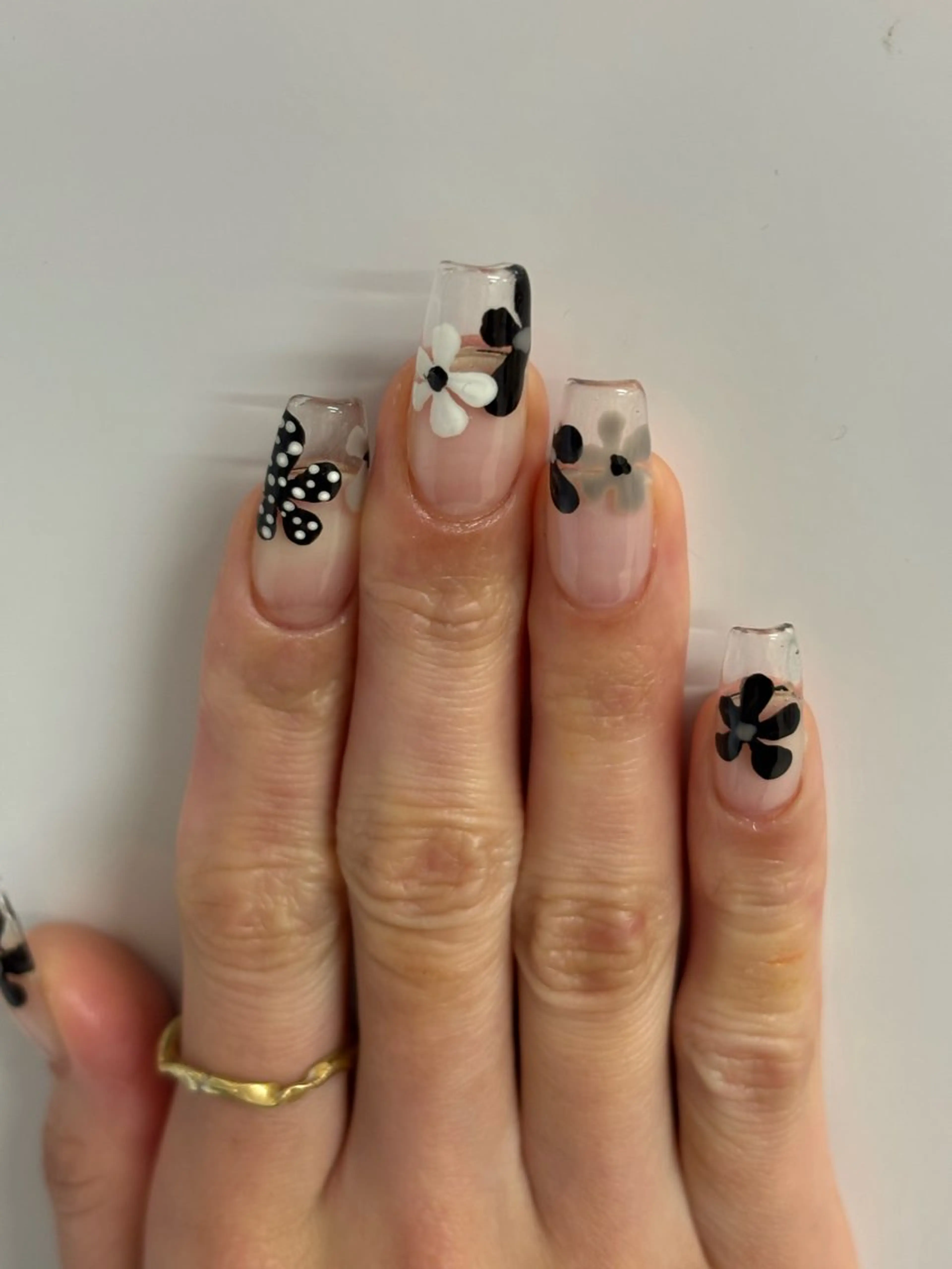 ネイル ハンドネイル 甲村 未玖のネイルデザイン