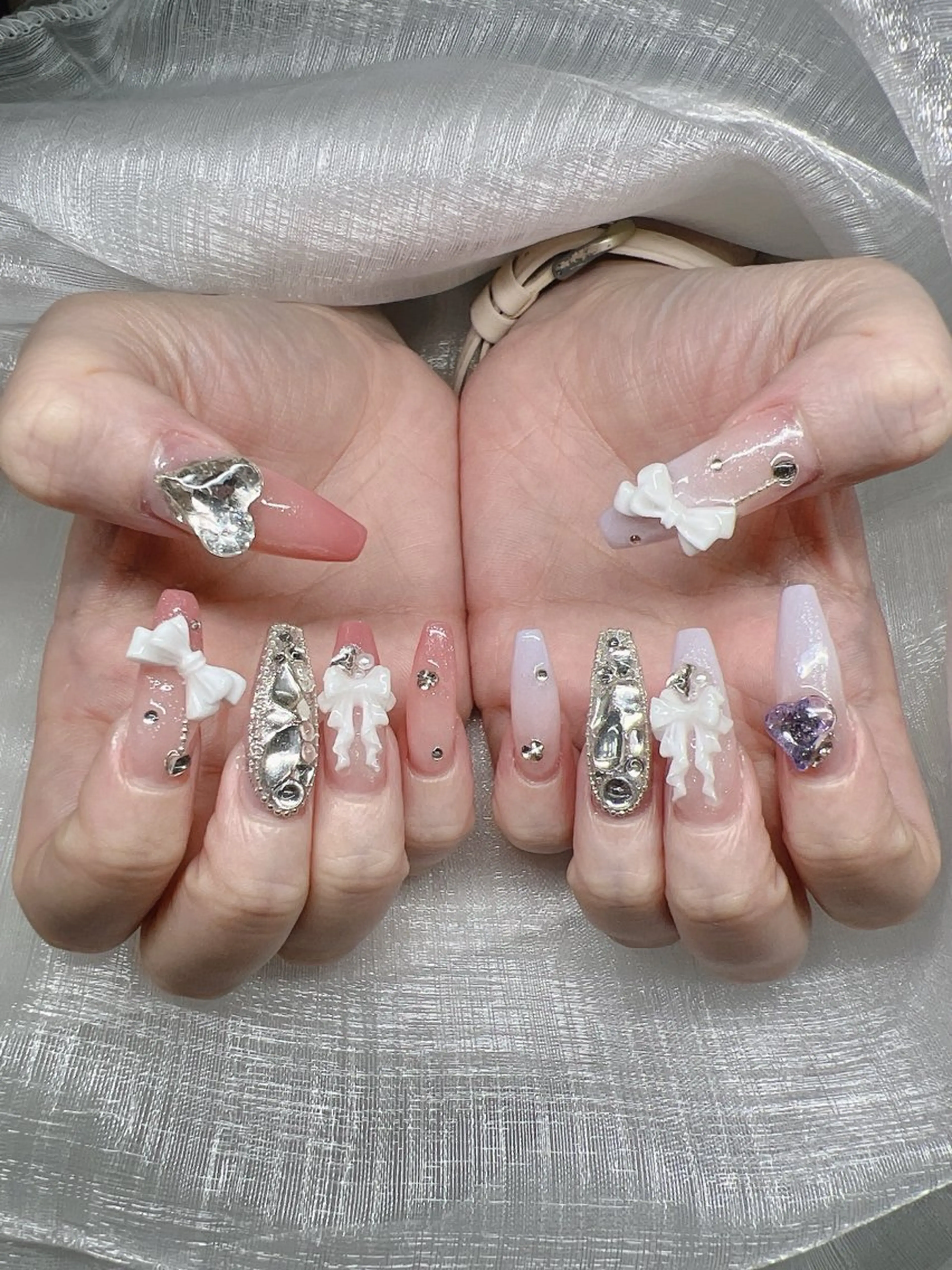 ネイル 長さ出し グラデーション キラキラネイル マグネットネイル ニュアンスネイル Lee Nails チップ長さだし専門店のネイルデザイン