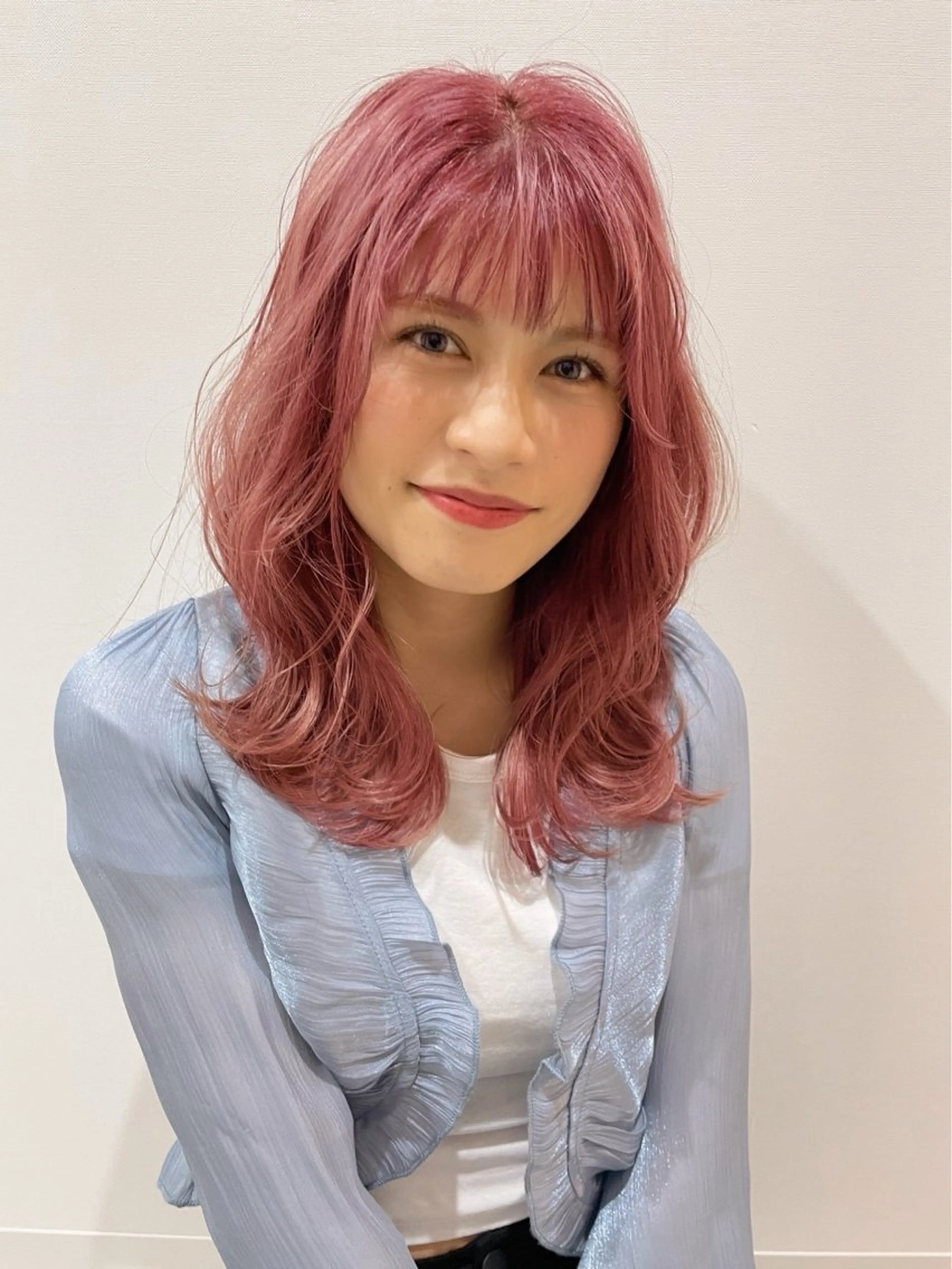 ミディアム カット ヘアカラー トリートメント 理想のヘアスタイル 叶えます佐藤歩のヘアスタイル