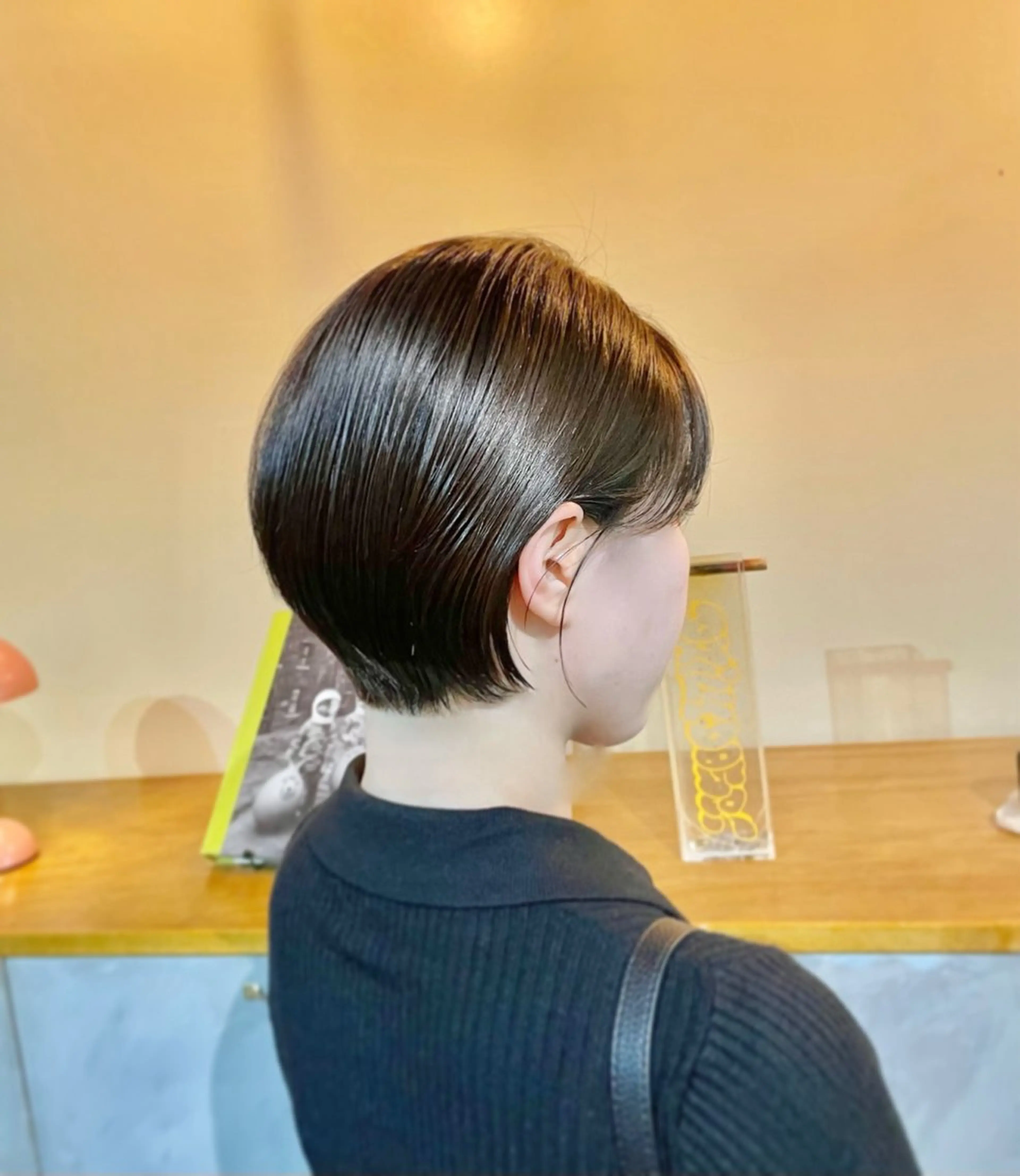 ショート カラー カット ヘアカラー トリートメント Ms.CHARM【ミズチャーム】所属・韓国/レイヤーカット 顔周り/廣瀬達哉のヘアスタイル