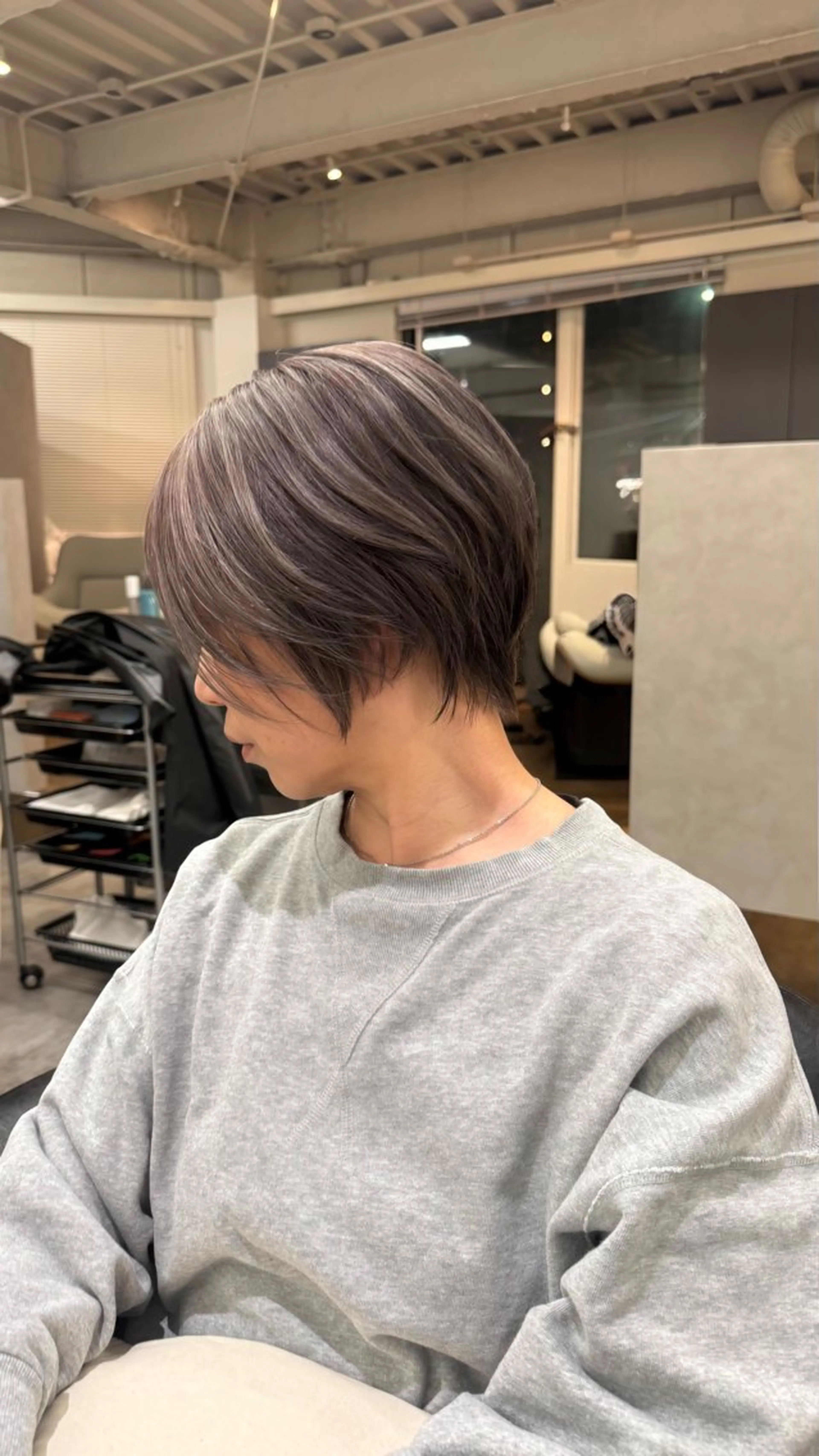 ショート ショートヘア カット バレイヤージュモデル 募集👒ヨンスクのヘアスタイル