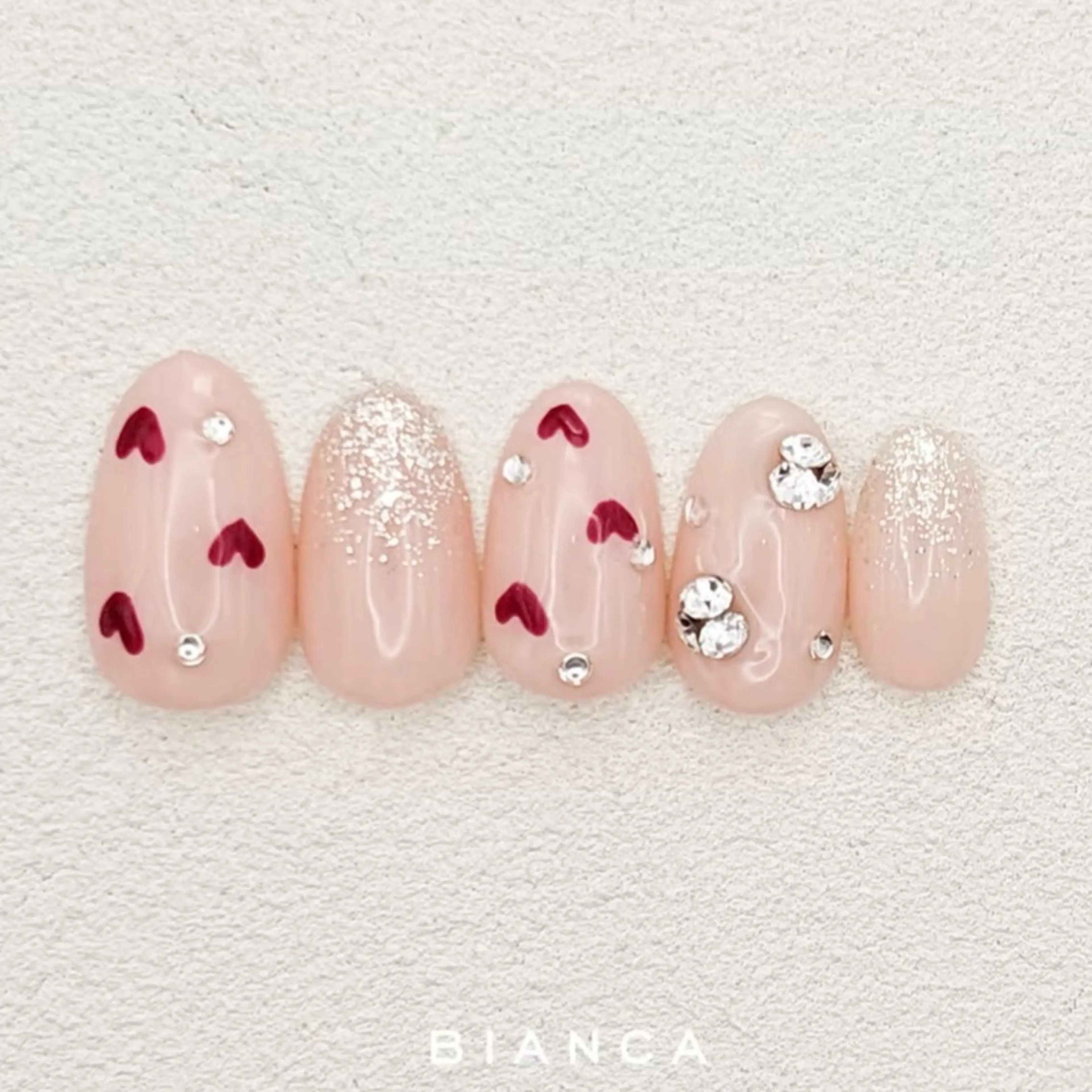 ネイル Bianca上大岡 MOTOKIのネイルデザイン