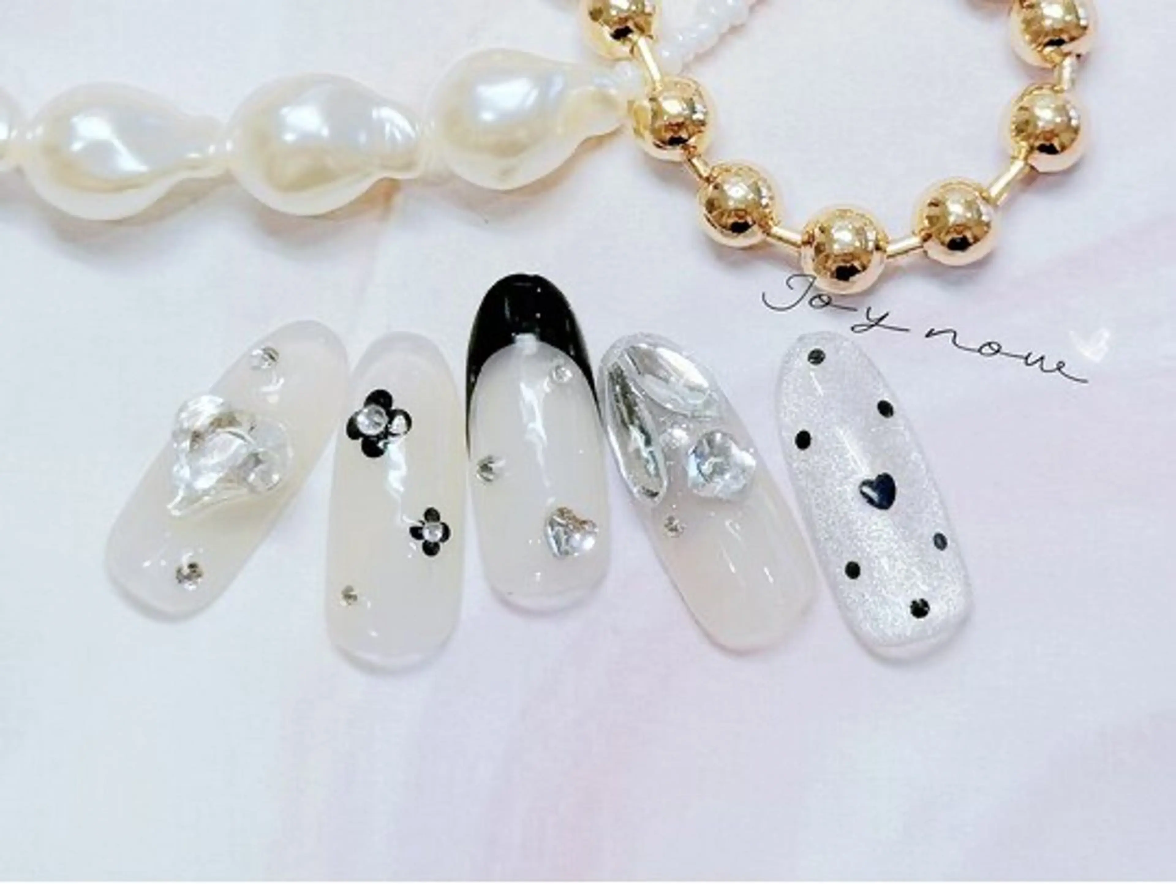 ネイル キューティプティ池袋東口店所属・🍒✨萌 萌✨🍒のネイルデザイン