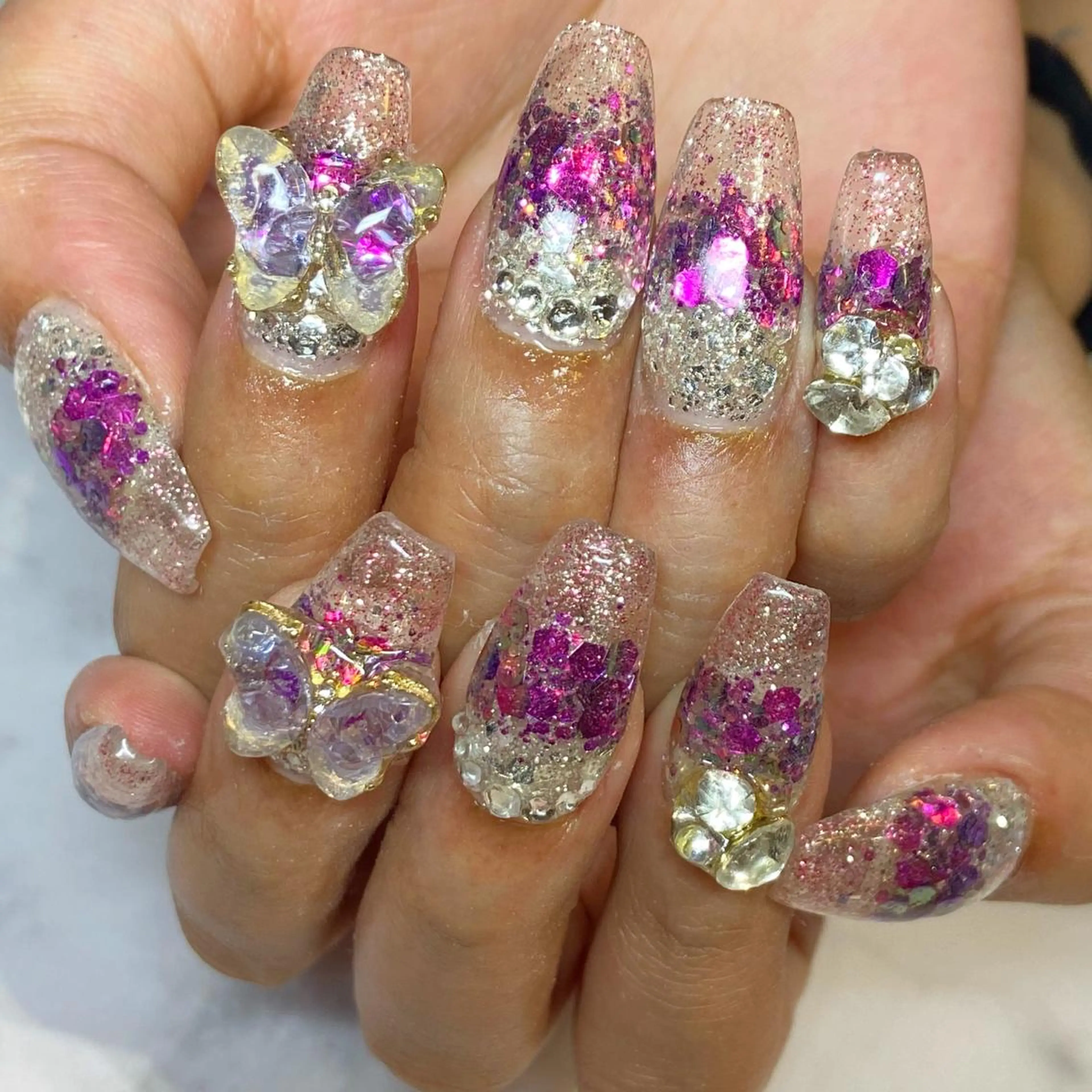 ネイル ハンドネイル YUN 💅のネイルデザイン