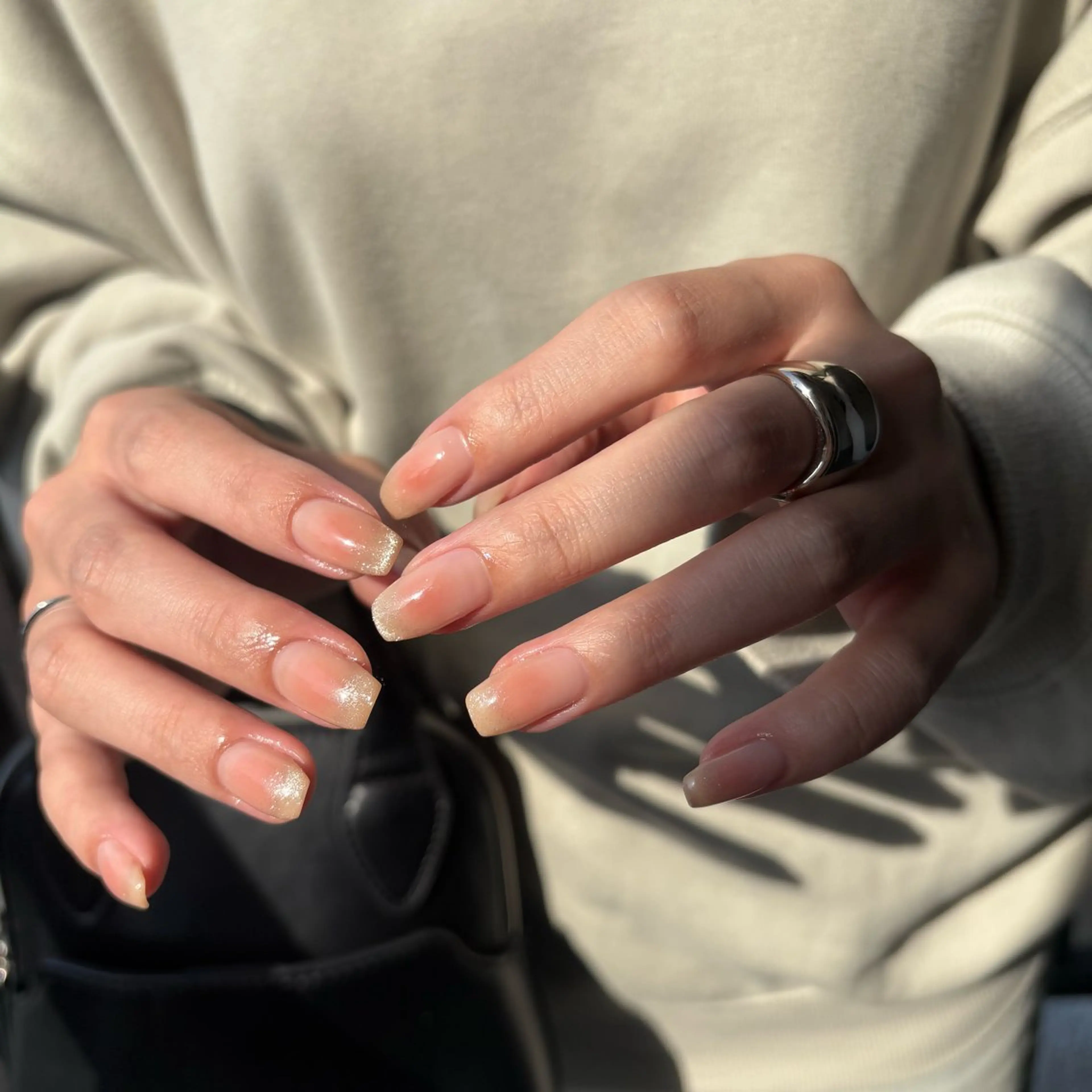 ネイル ハンドネイル カメレオン京橋🌻 草葉由佳のネイルデザイン