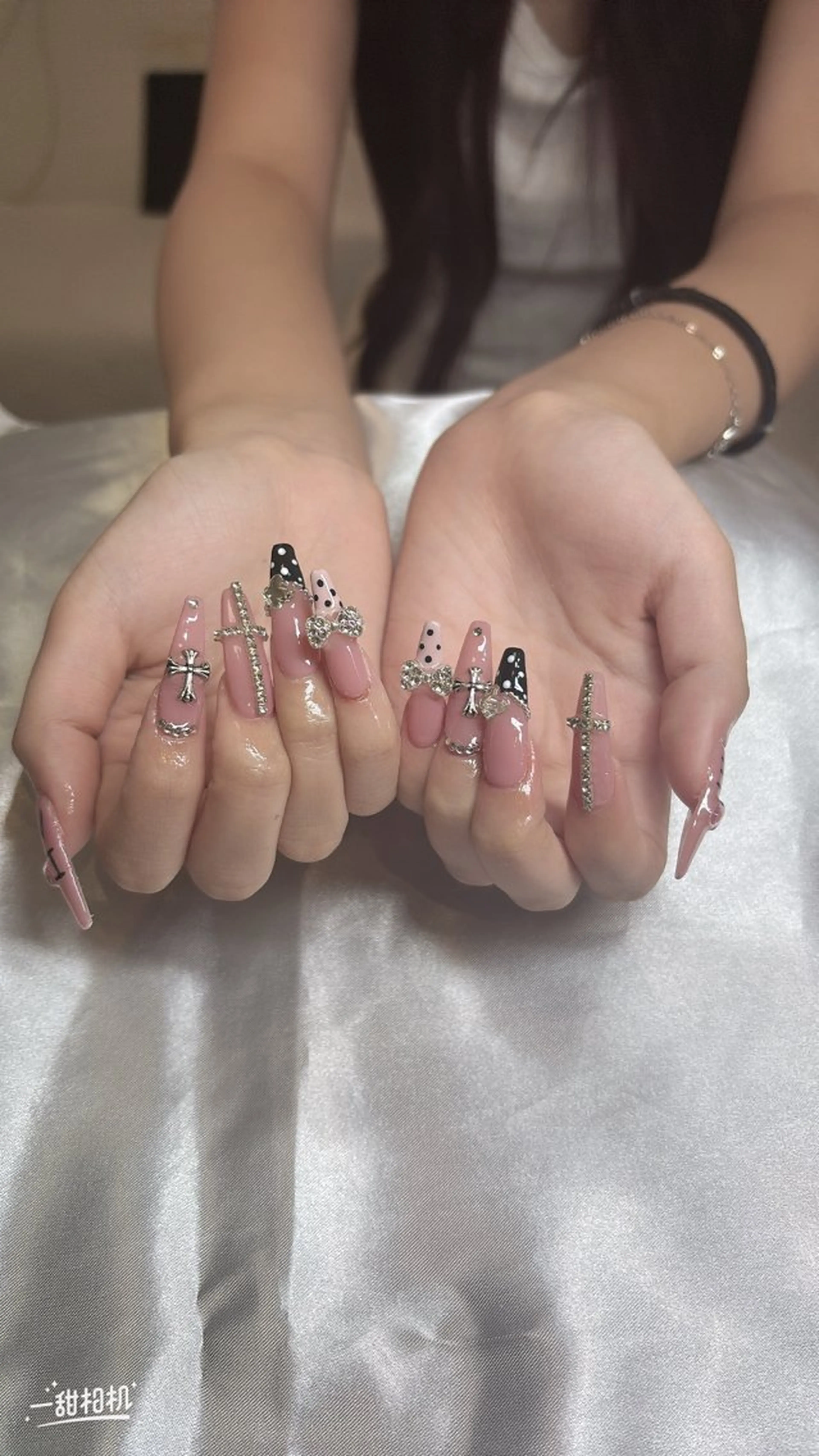 カラー RUBY NAIL SPAのネイルデザイン