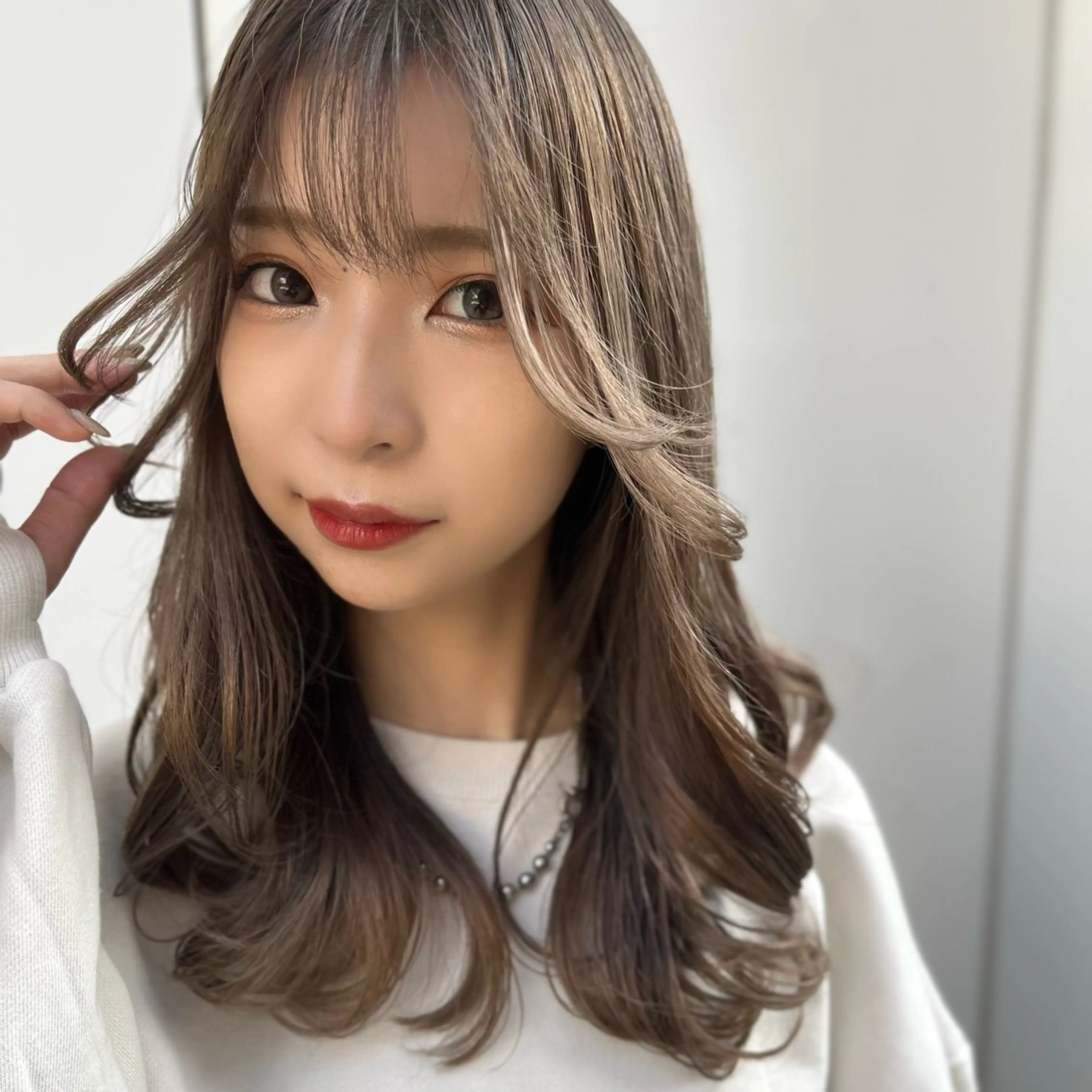 DEARiUM所属・DEARiUM店長 小出真由のヘアスタイル