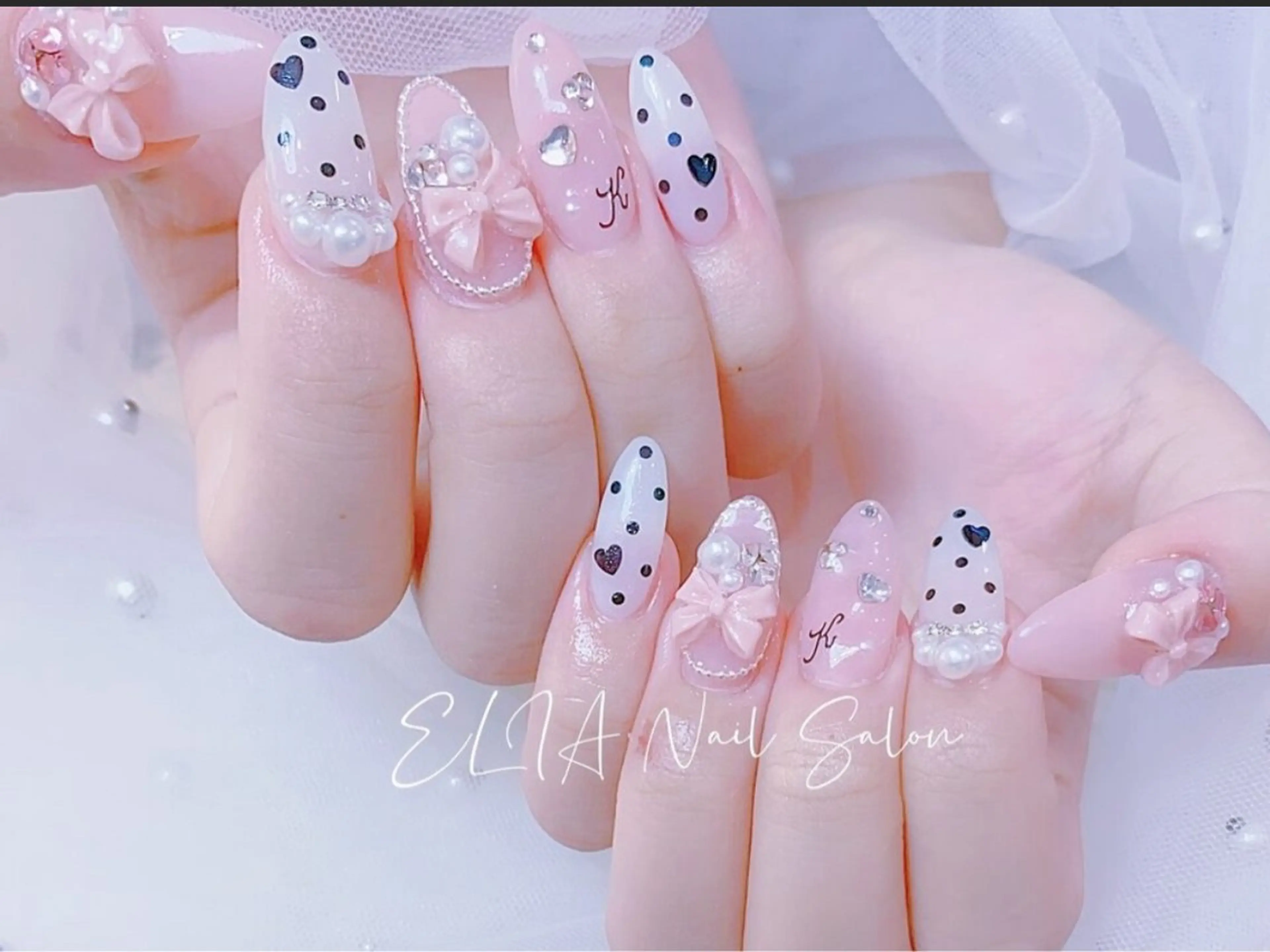 セミロング cici nailのネイルデザイン